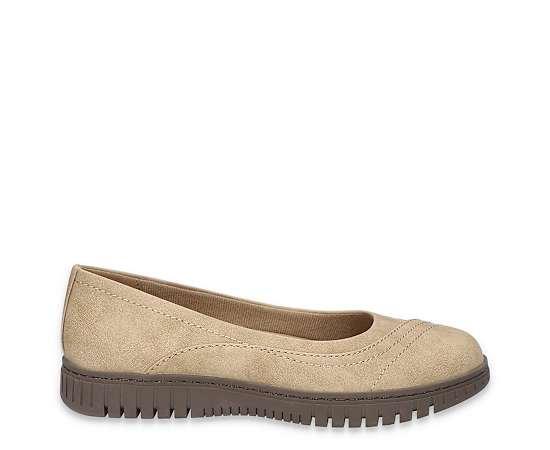 Easy Street Womens Cosma Flat Product Image