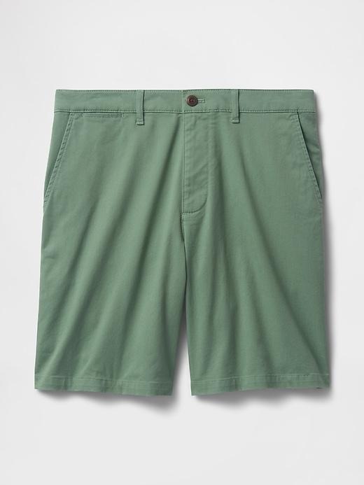 8" Modern Shorts Product Image