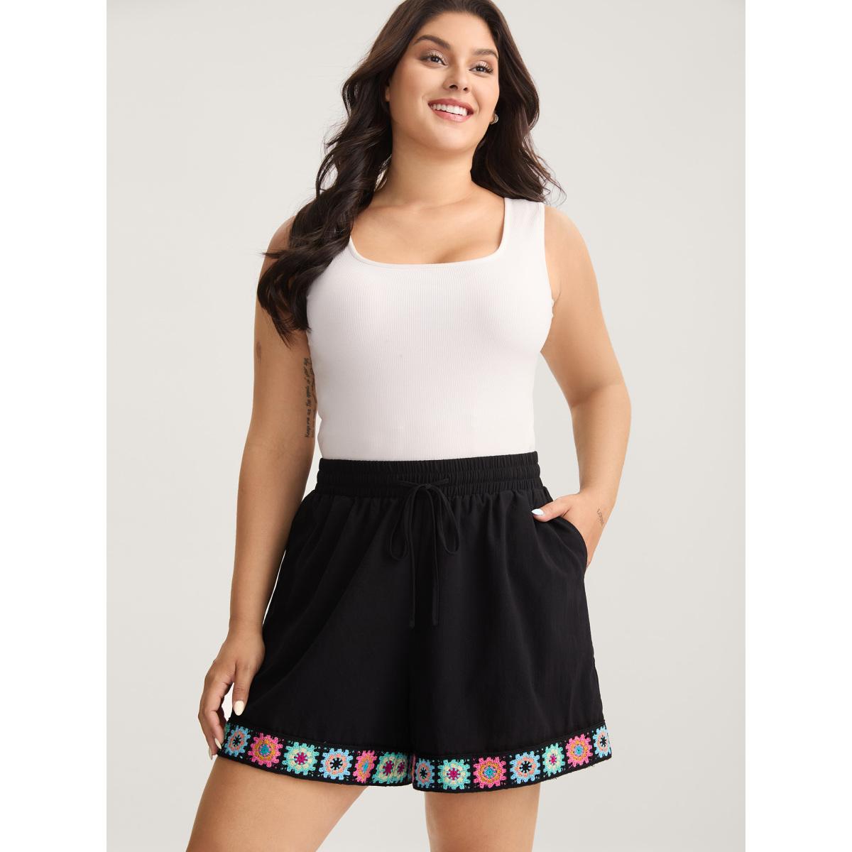 Plus Size Crochet Floral Hem Drawstring Shorts Women Black Resort Drawstring Wide Leg Vacation Shorts BloomChic 14-16/1X Product Image