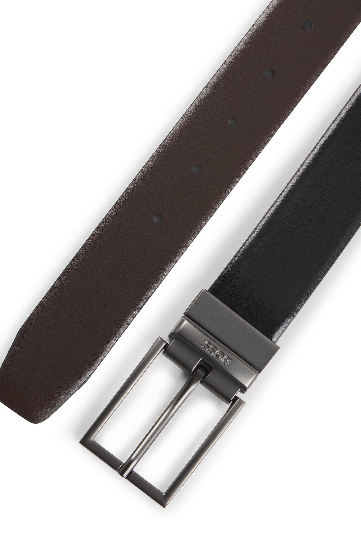 Reversible leather belt with logo keeper Product Image
