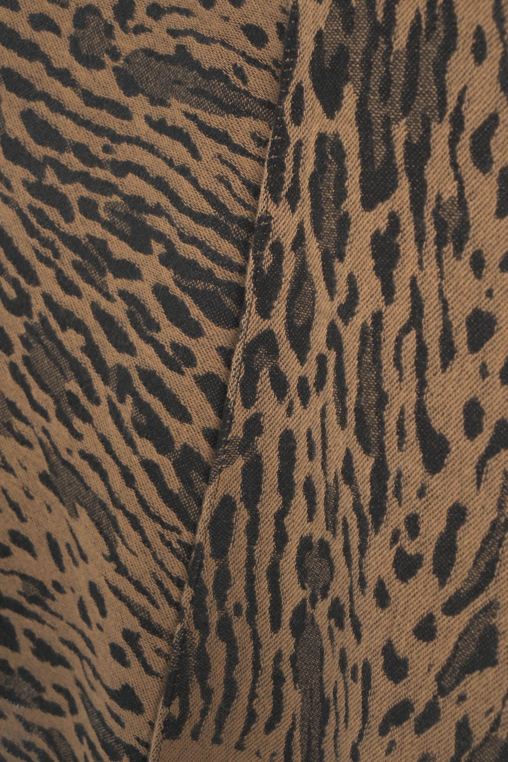 Cape with animal print Product Image