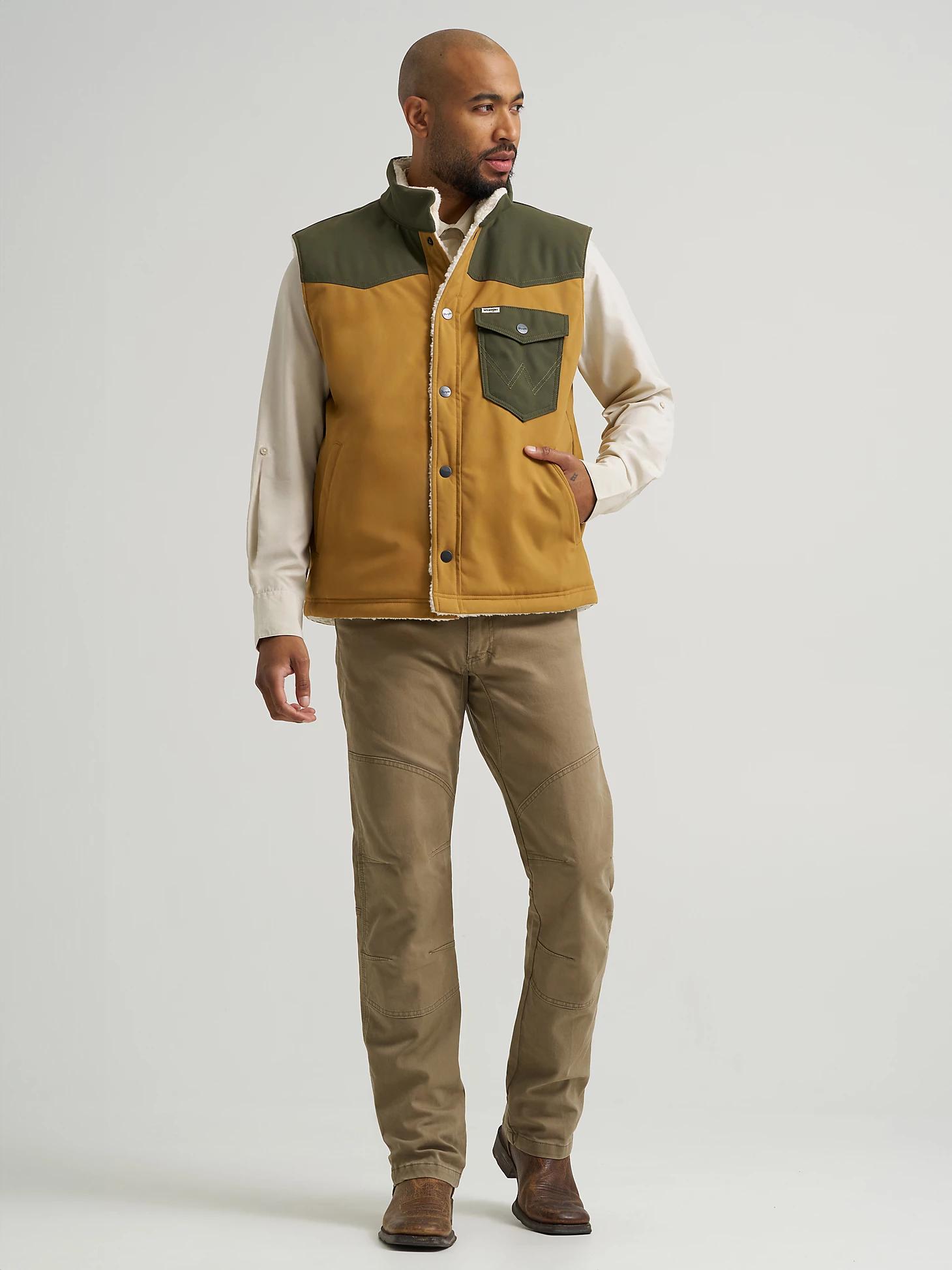 Wrangler All Terrain Gear Men's Tech Range Reversible Vest in Bistre Product Image