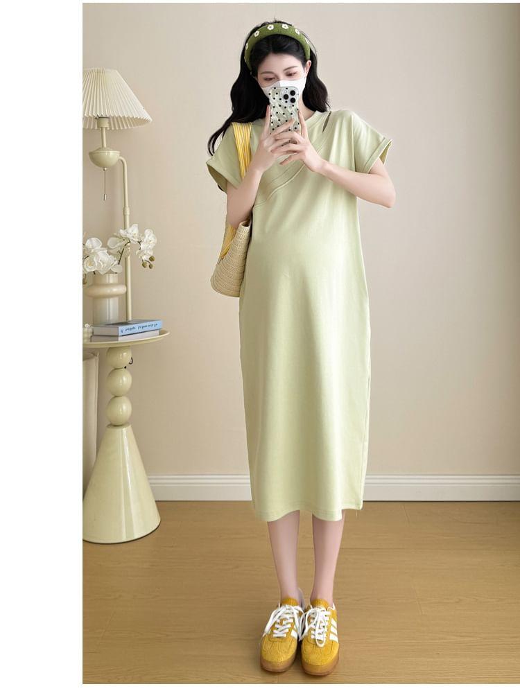 Maternity Short Sleeve Crew Neck Plain Cutout Panel Midi A-Line Dress Product Image