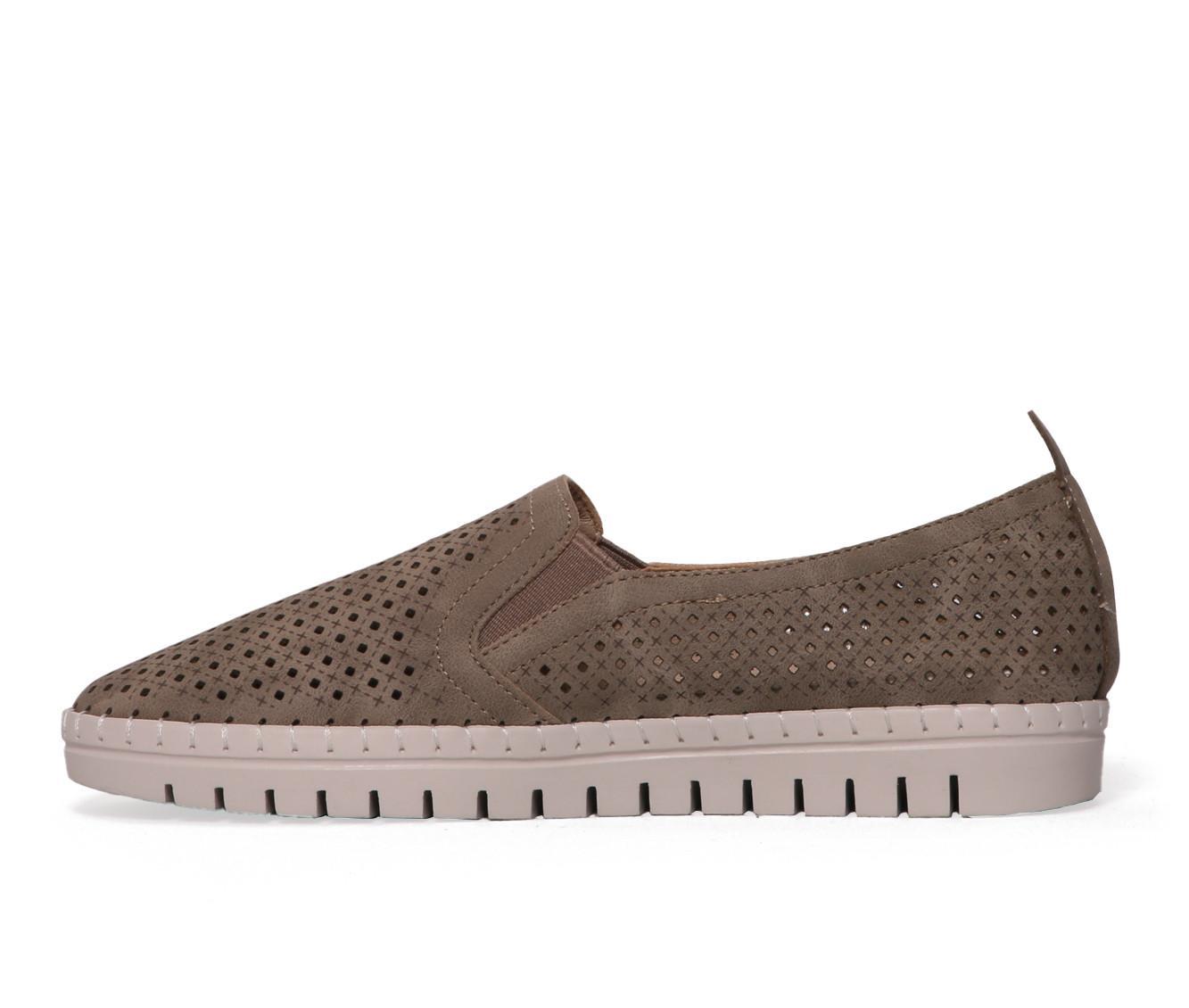 Women's Easy Street Fresh Slip-On Shoes Product Image