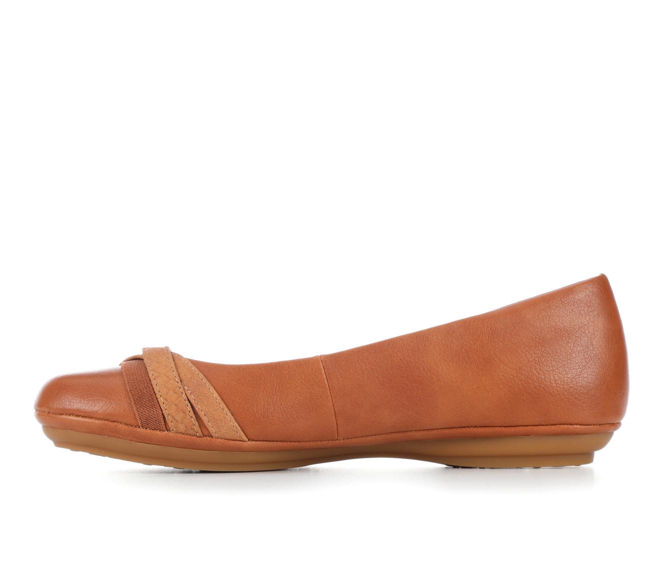 Women's EuroSoft Shainna Flats Product Image