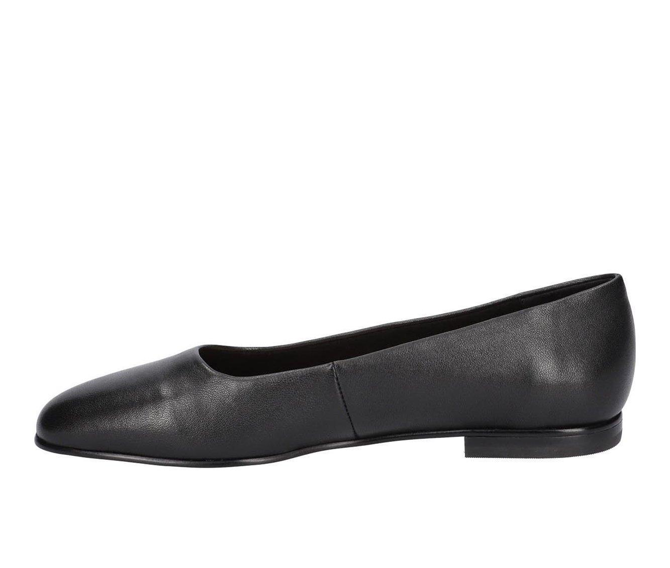 Women's Bella Vita Kimiko Flats Product Image