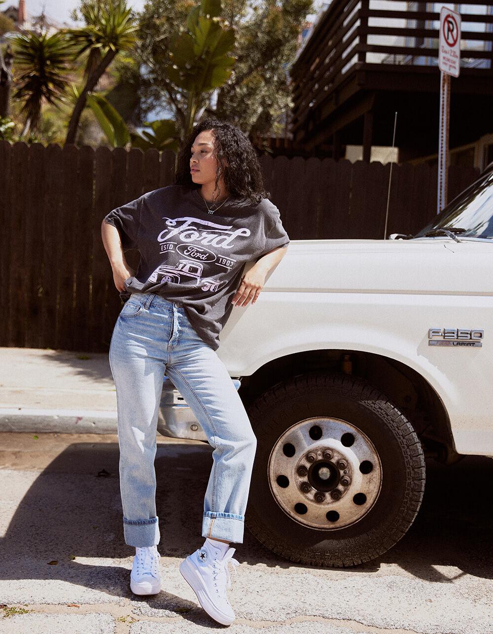 RSQ Womens High Rise Straight Leg Jeans - LIGHT WASH Product Image