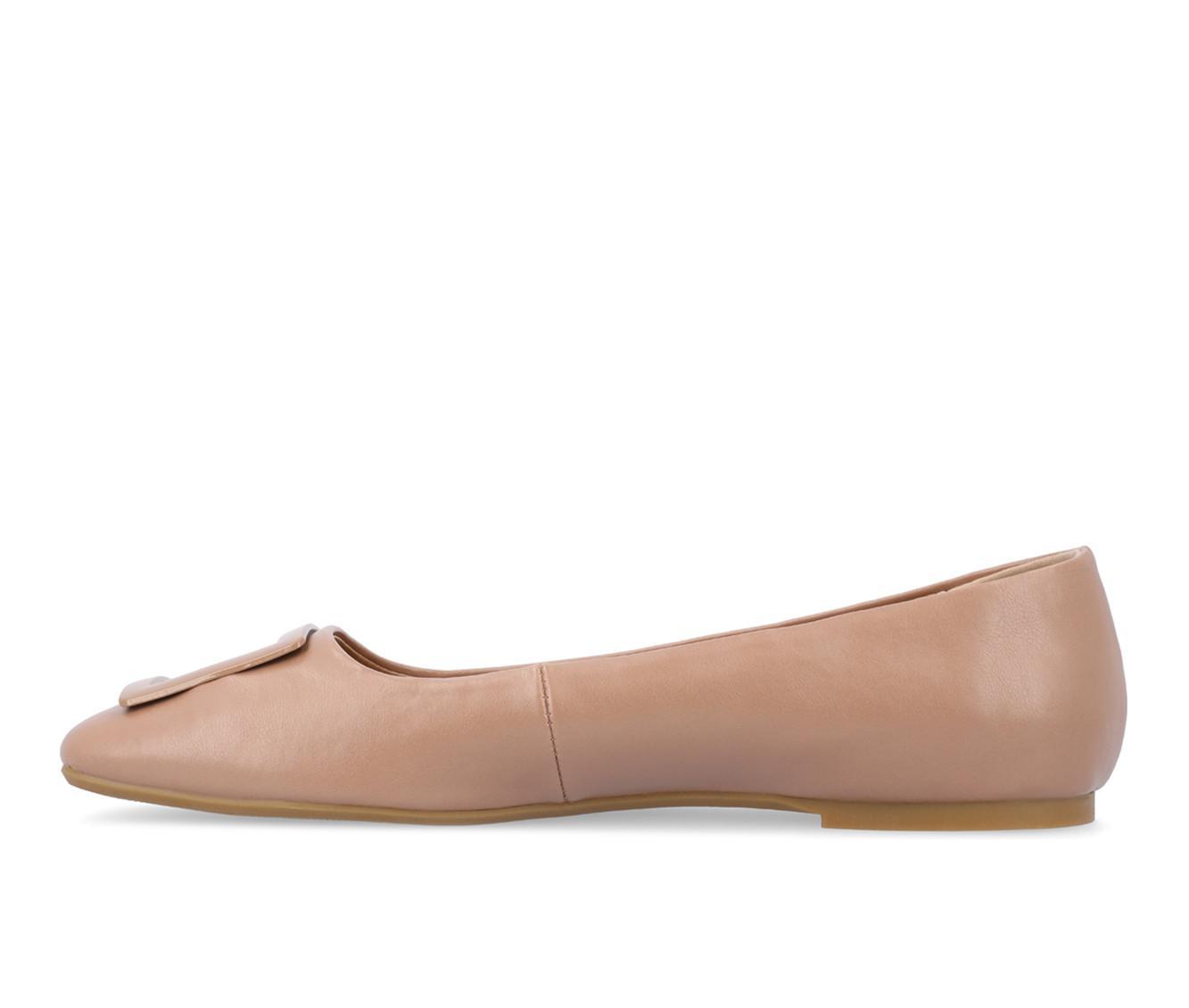 Women's Journee Collection Zimia Flats Product Image
