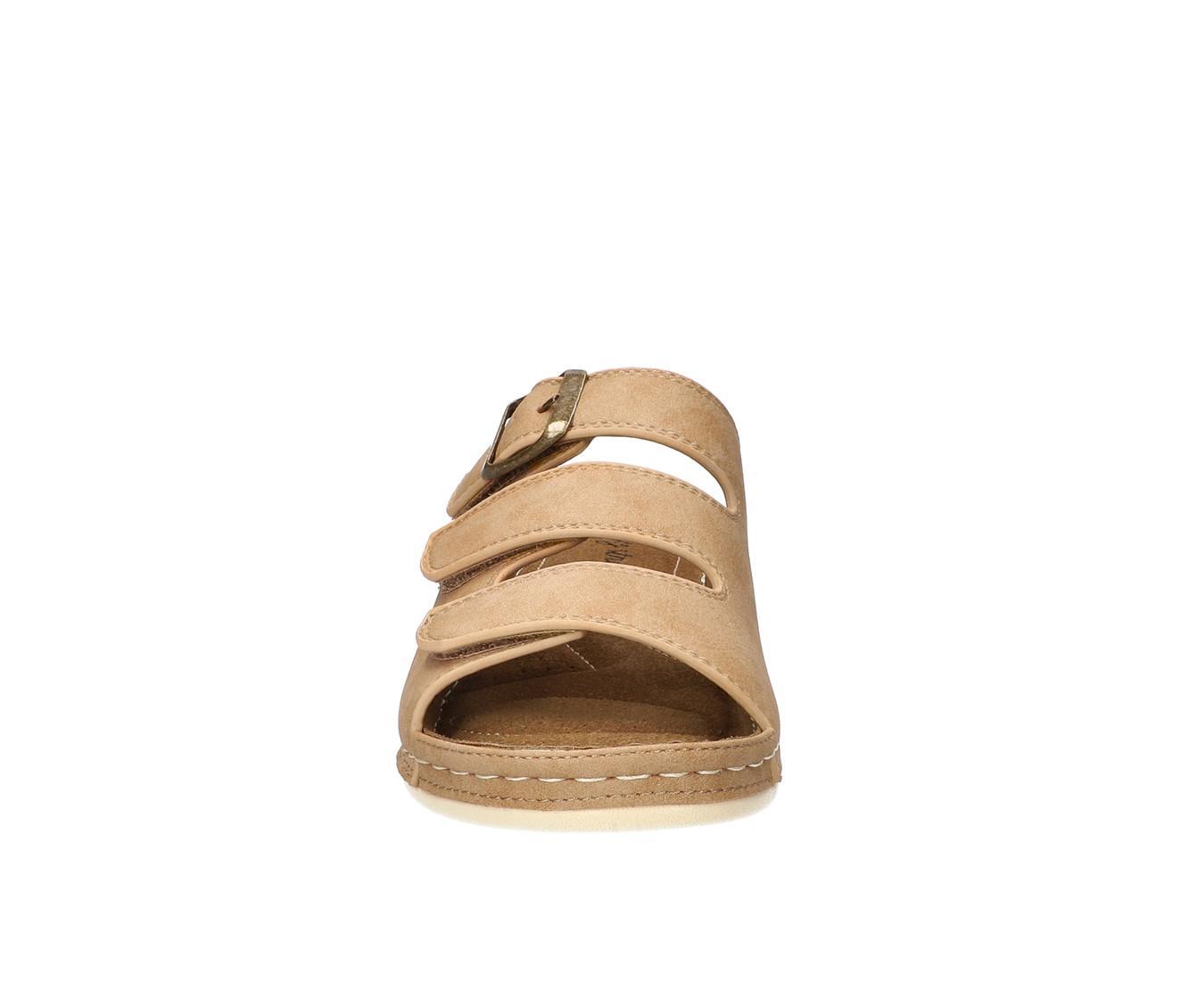 Women's Easy Street Pinterry Sandals Product Image