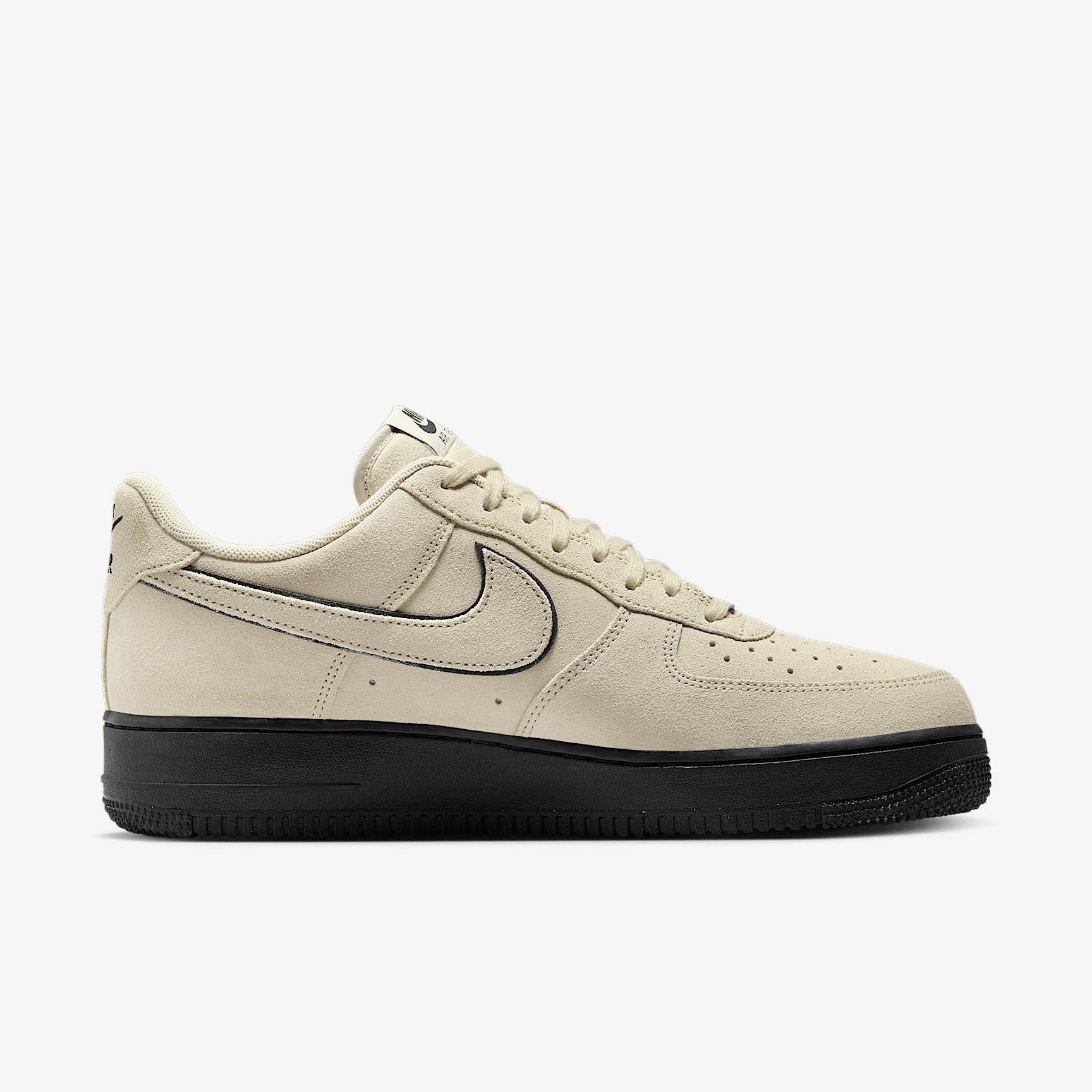 Nike Mens Air Force 1 07 LV8 Shoes | HQ1966-200 Product Image