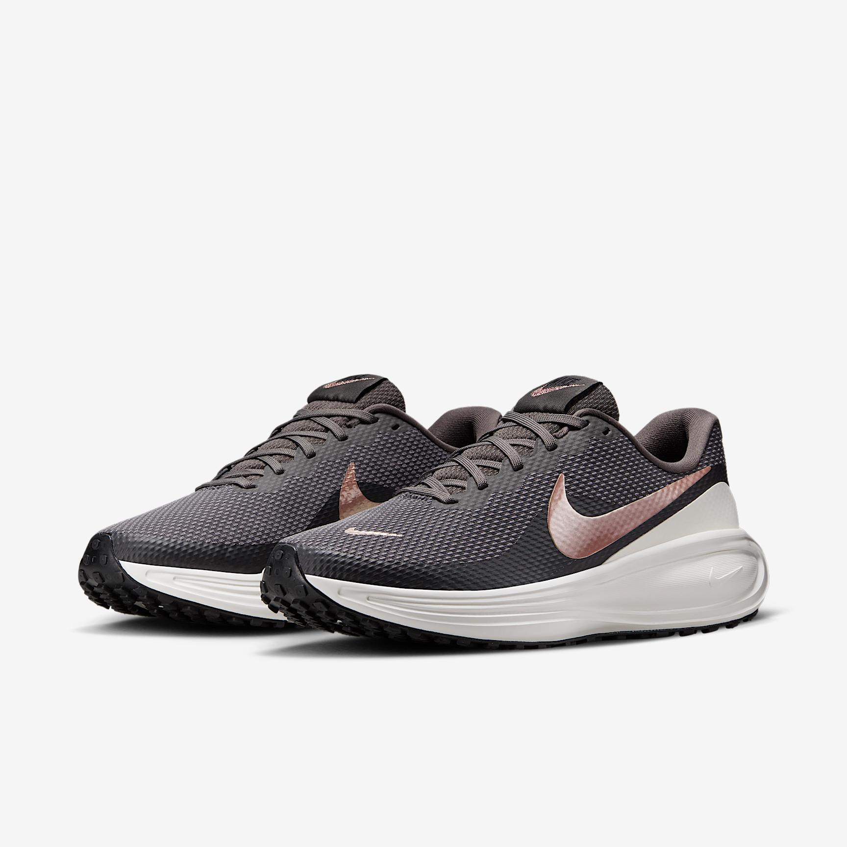 Nike Revolution 8 Women's Running Shoes,  Product Image