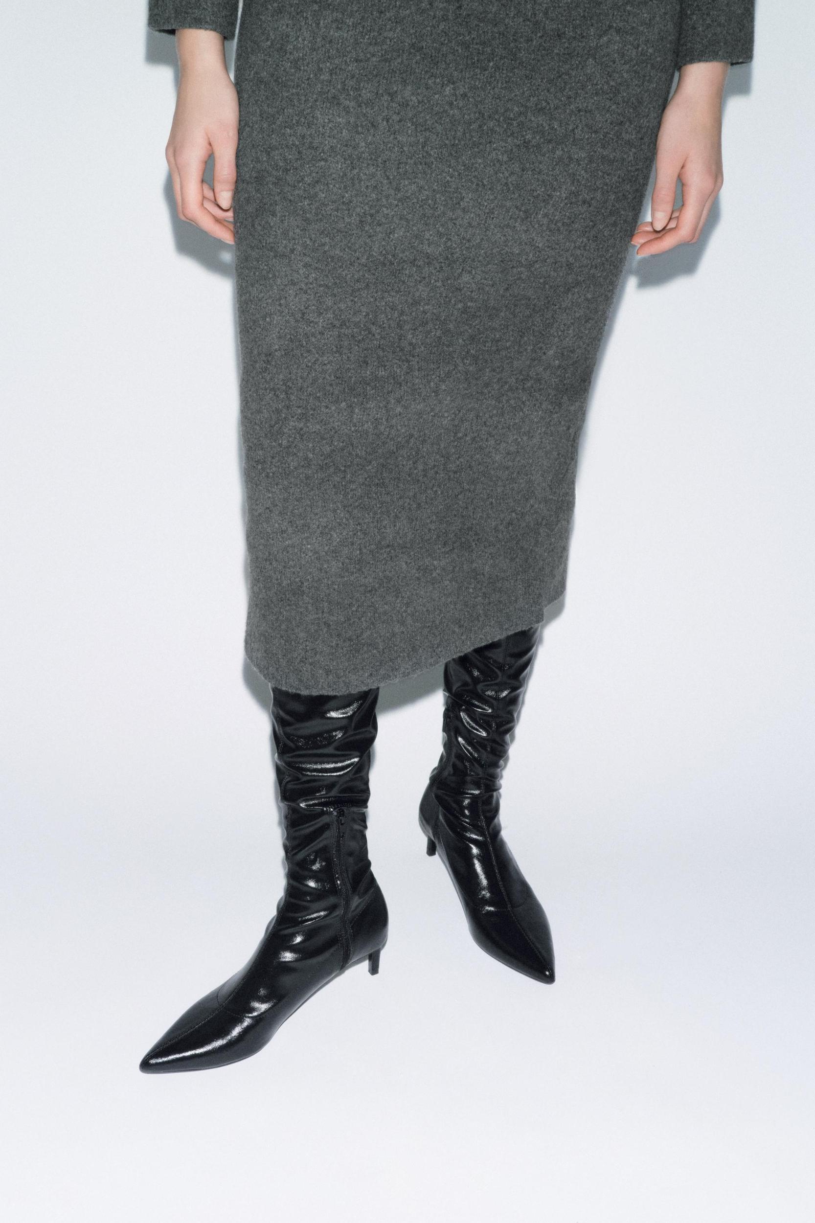 BASIC KNIT MIDI SKIRT Product Image