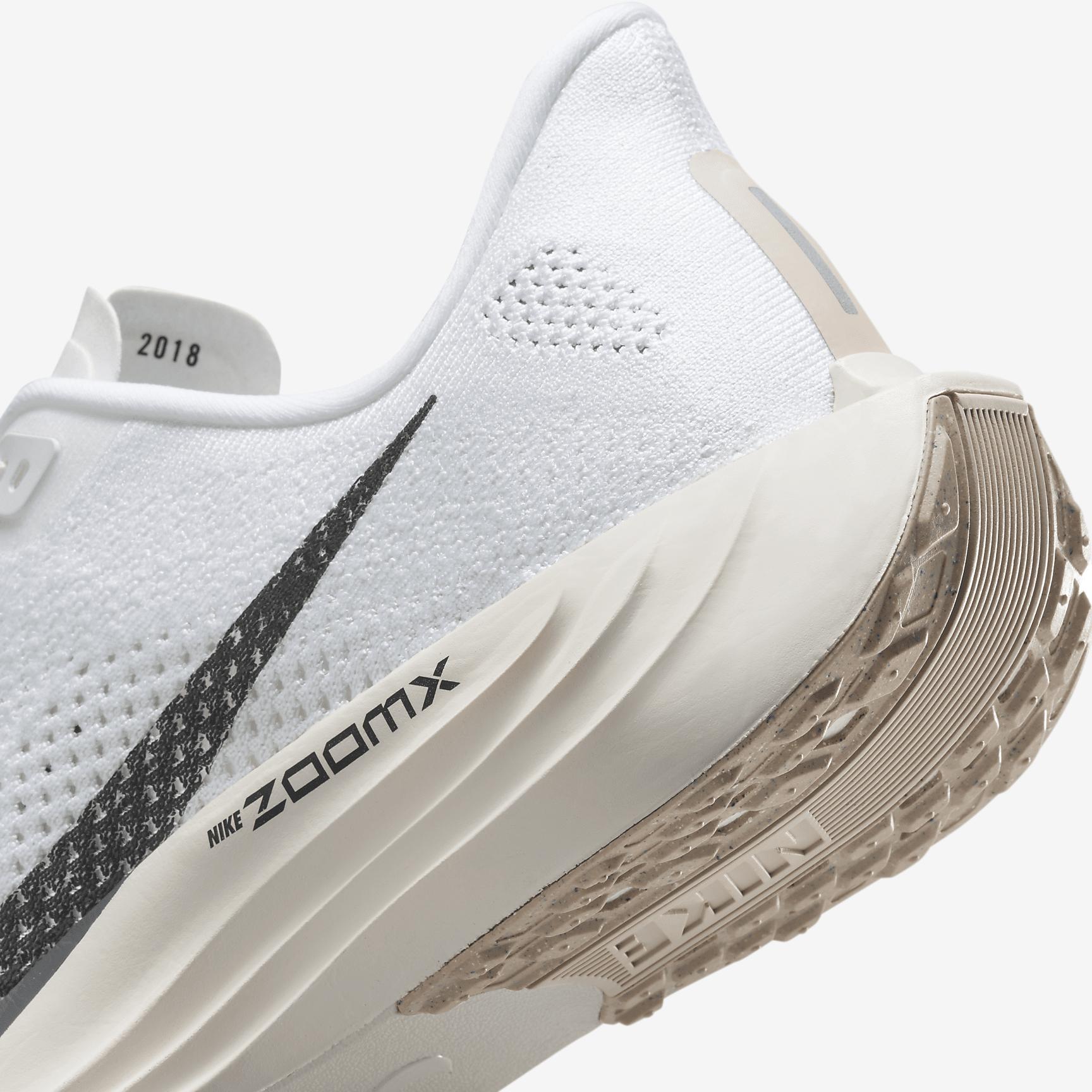 Nike Pegasus Plus Men's Road Running Shoes Product Image