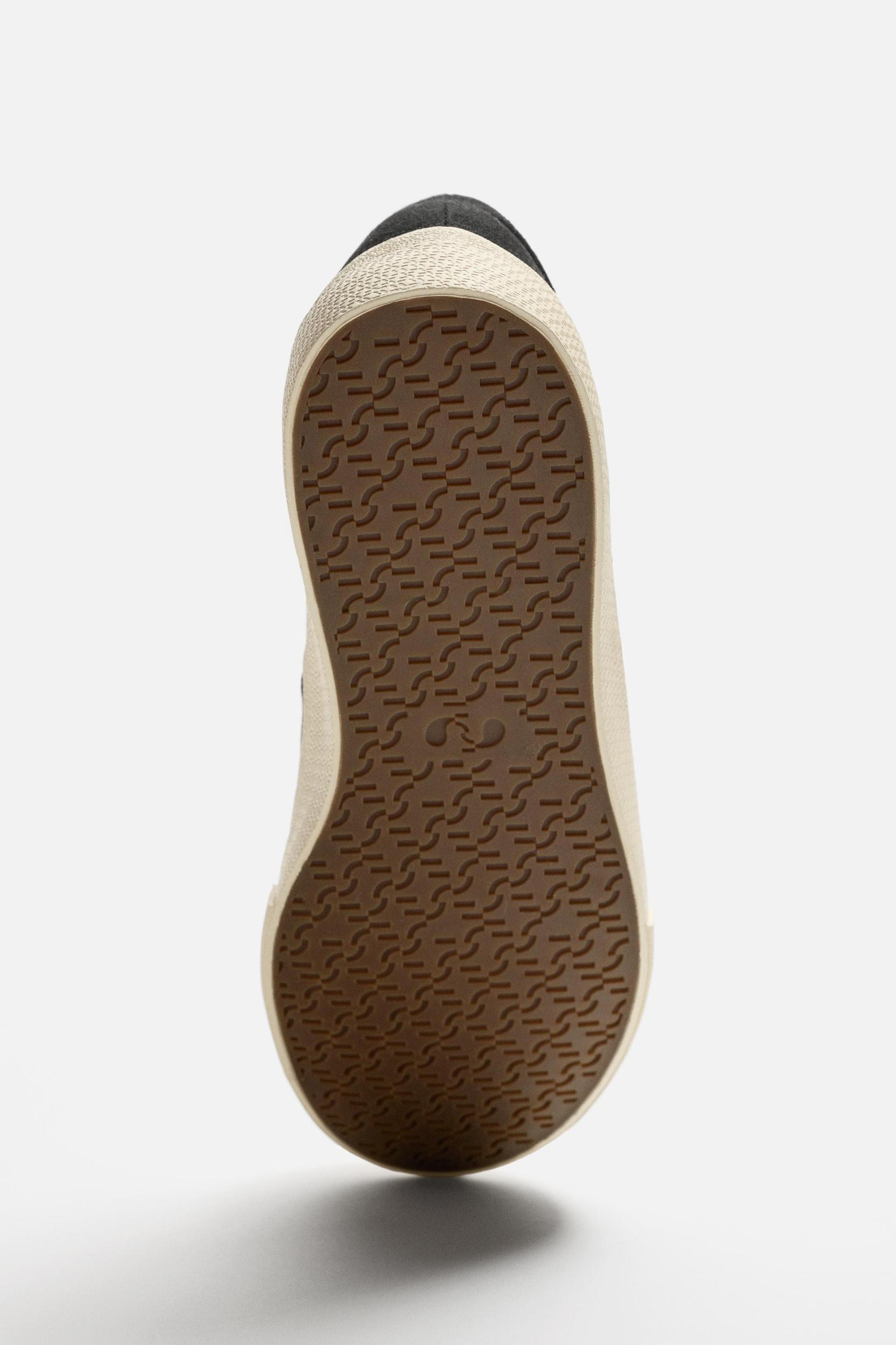FABRIC LACELESS SNEAKERS Product Image
