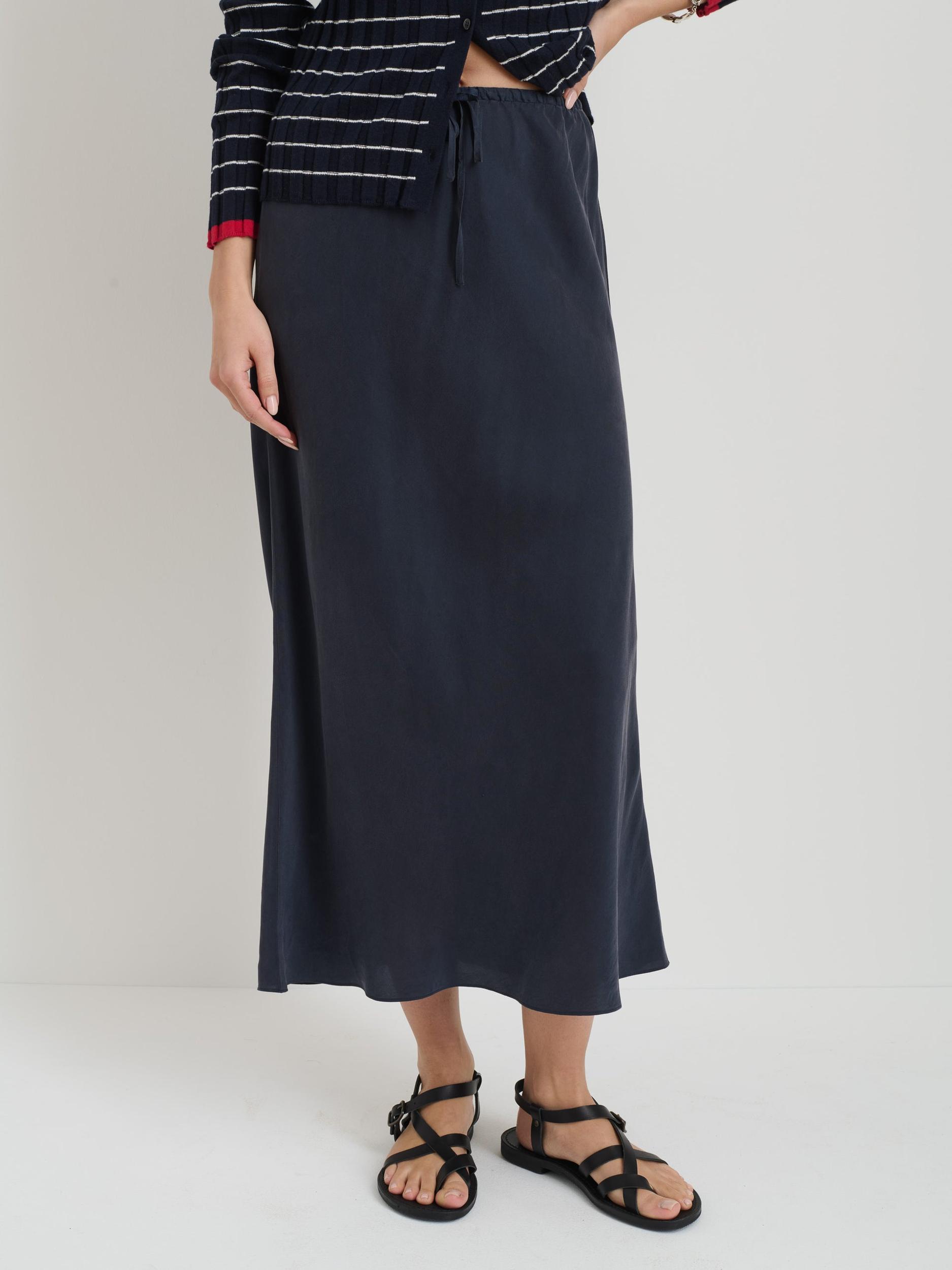 Lilly Slip Skirt In Washed Silk Product Image