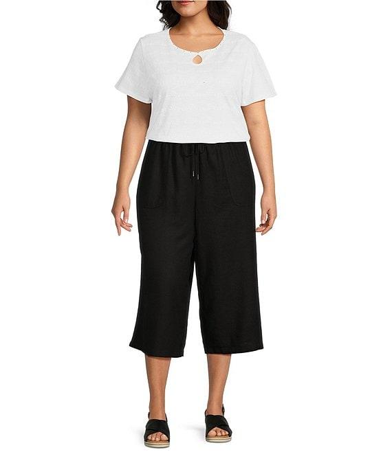 Allison Daley Plus Size Short Sleeve Keyhole Neck Knit Top Product Image