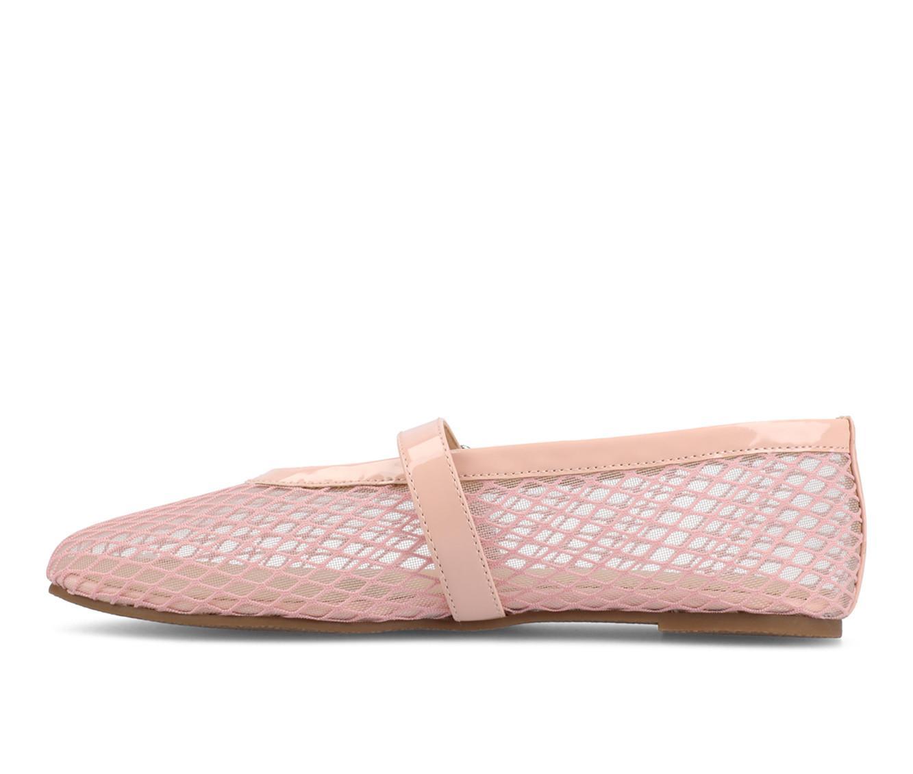 Women's Journee Collection Casha Flats Product Image