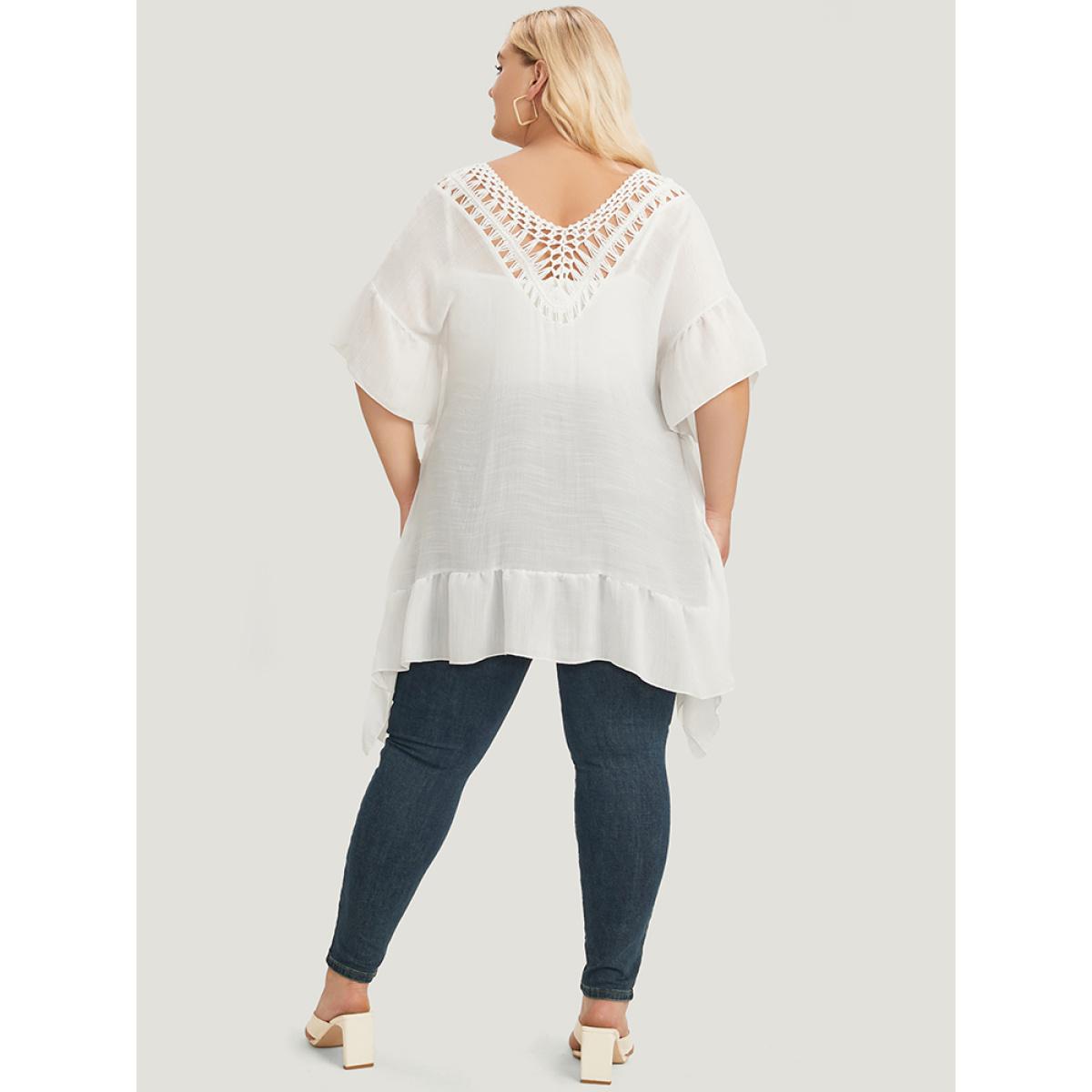 Plus Size Solid Ruffle Trim Dolman Sleeve Lace Asymmetrical Hem Knit Top White Women Elegant Short sleeve V-neck Dailywear Pullovers BloomChic 18-20/2X Product Image