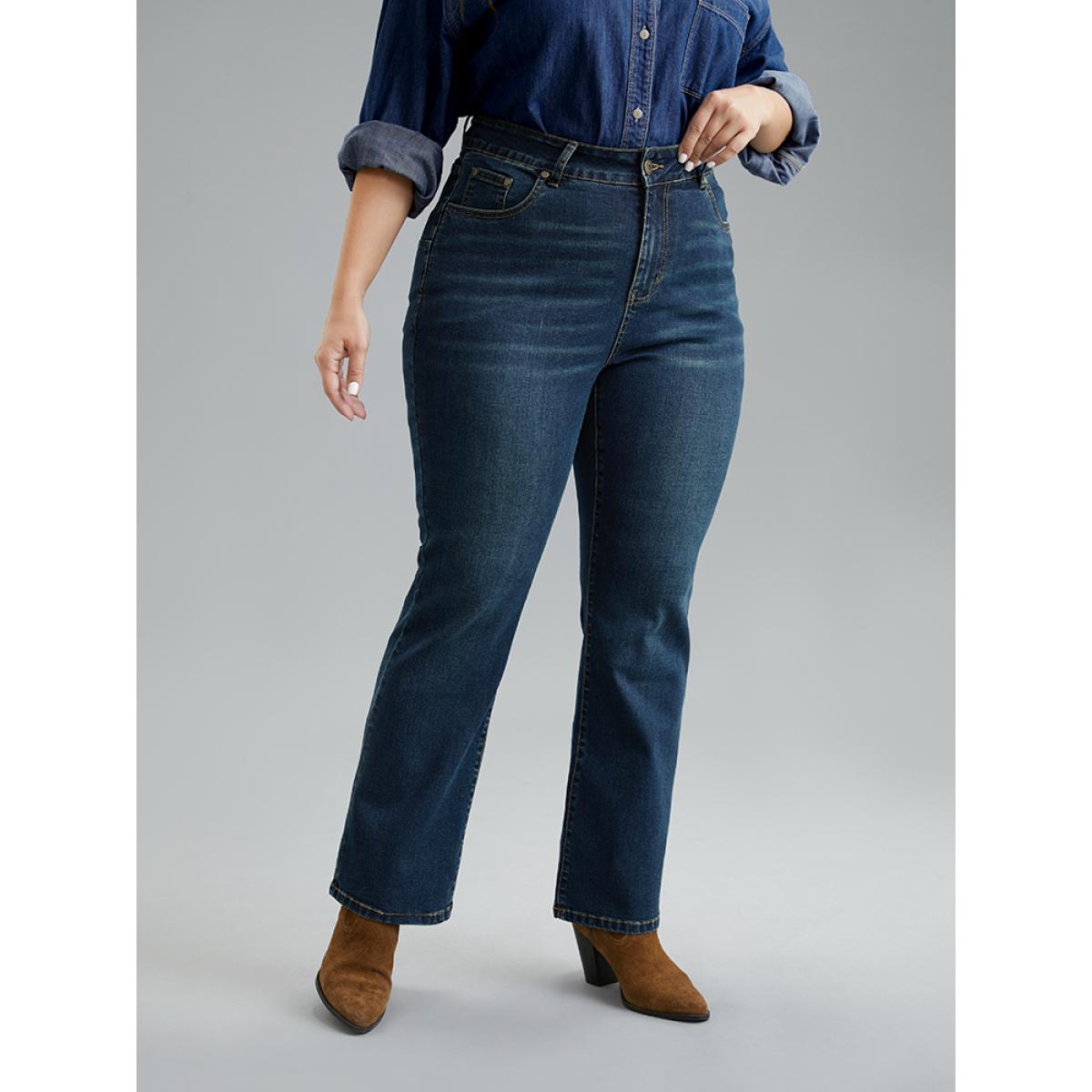 Plus Size Dark Wash Very Stretchy Straight Leg Jeans Women DarkBlue Casual Plain Plain High stretch Pocket Jeans BloomChic 10/M Product Image