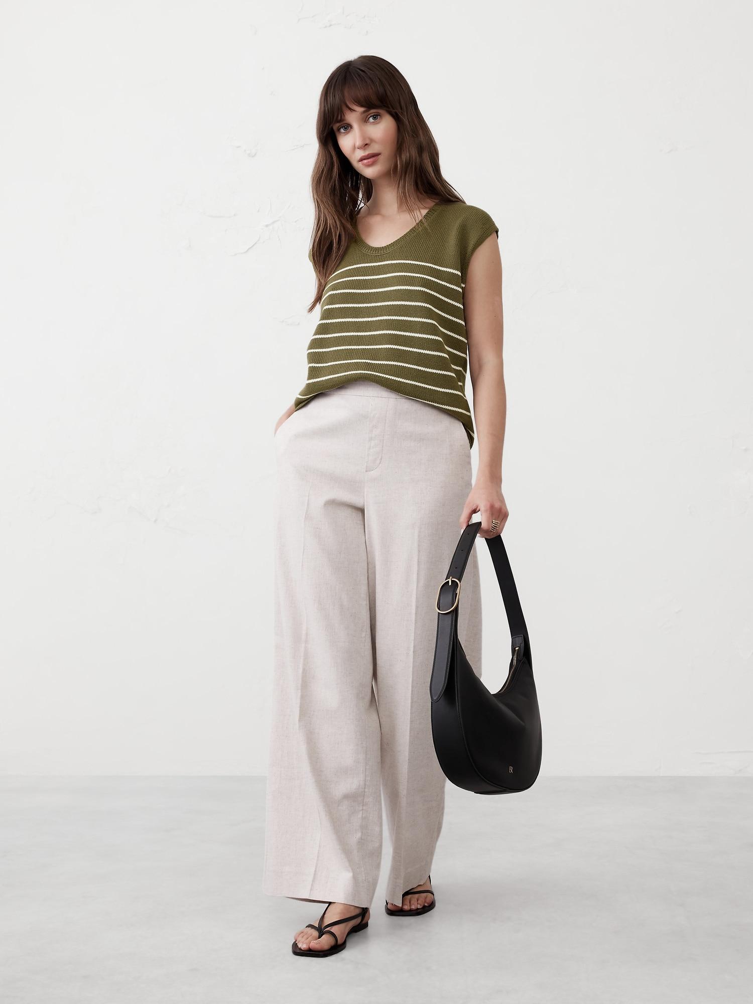 Scoop-Neck Pullover Sweater Product Image