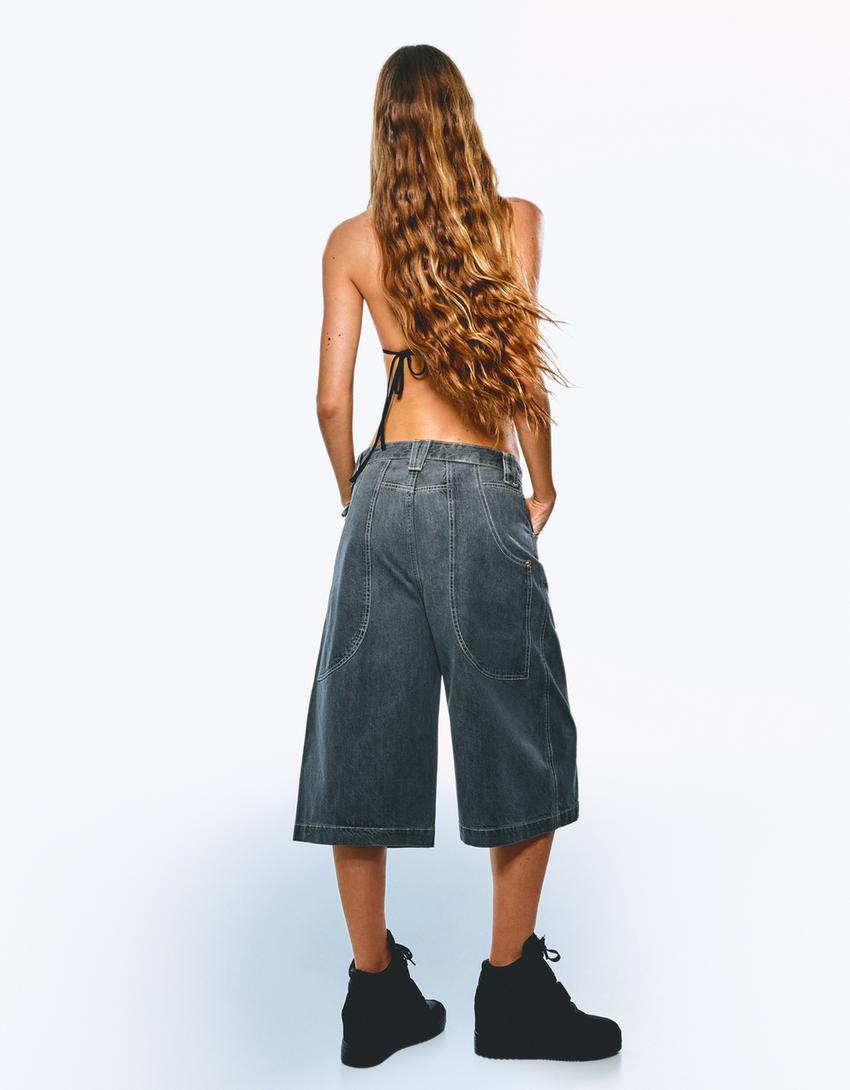 Bermuda jorts Product Image