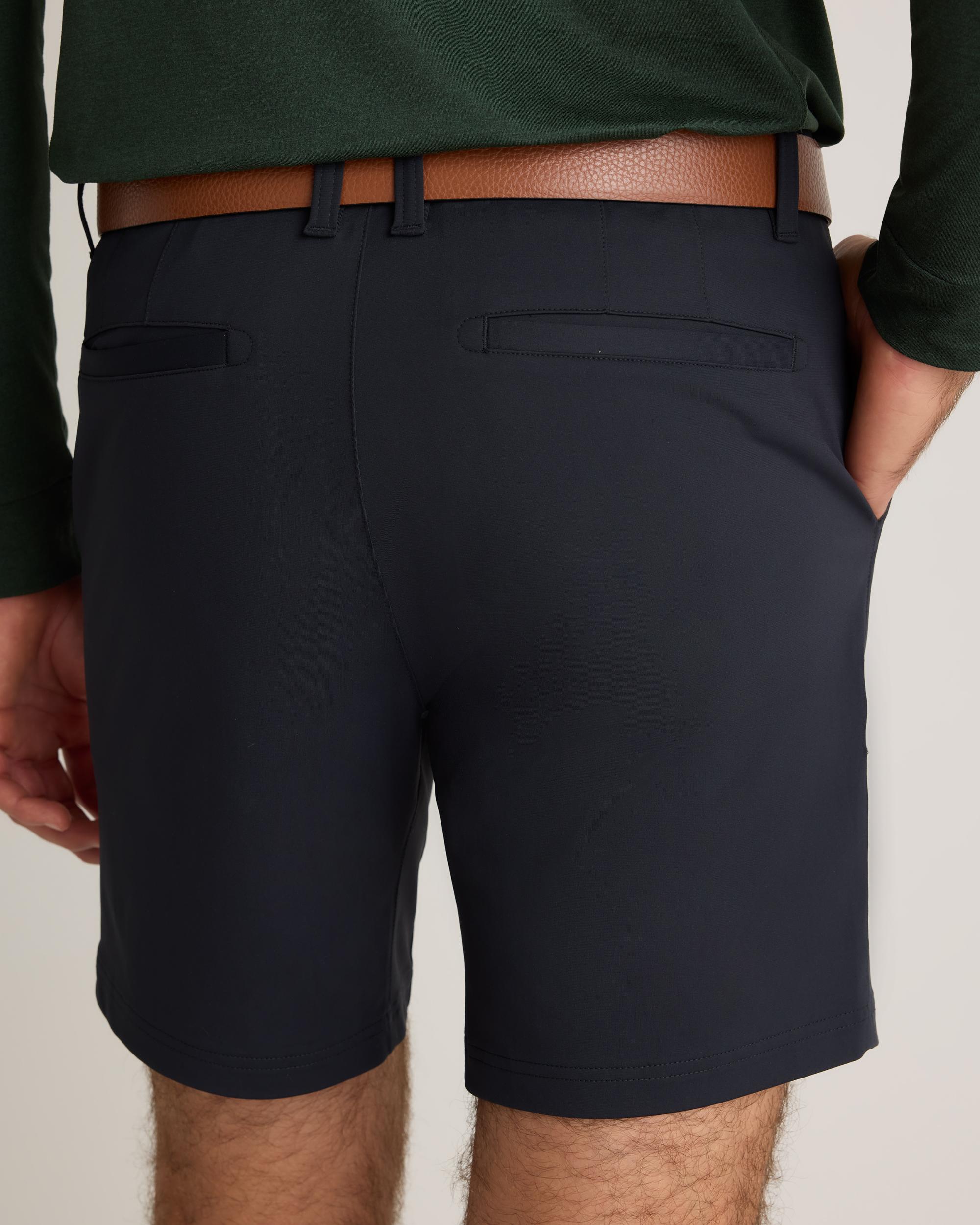 Quince | Men's ProTech Golf Short 9" 100% Polyester Product Image
