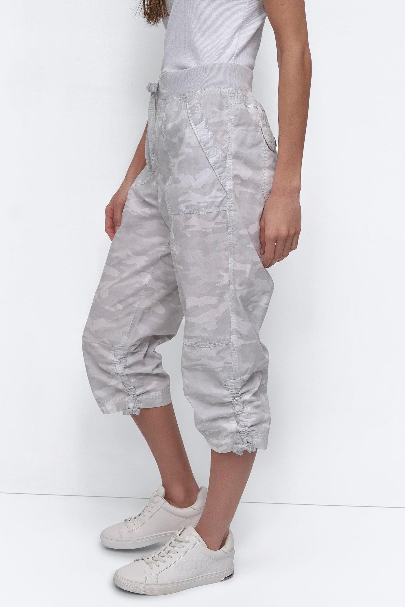 HIGH-RISE SHIRRED UTILITY CAPRI PANT Product Image