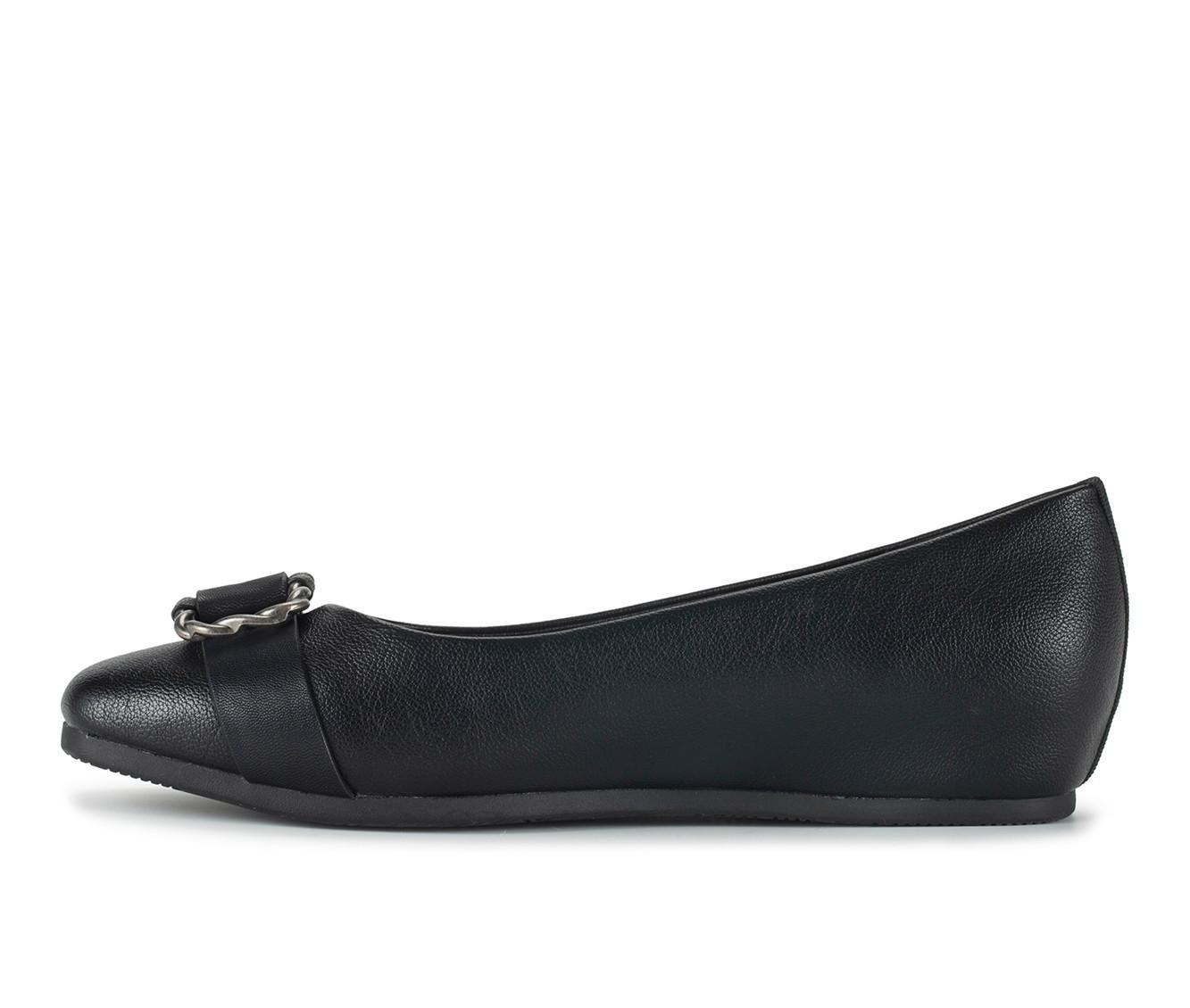 Women's Baretraps Colette Flats Product Image