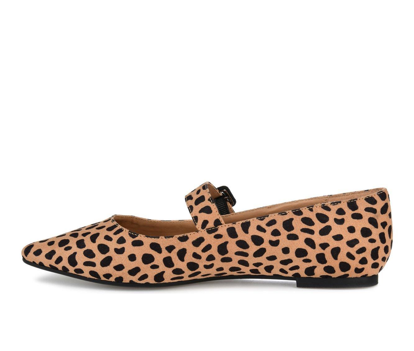 Women's Journee Collection Karissa Flats Product Image