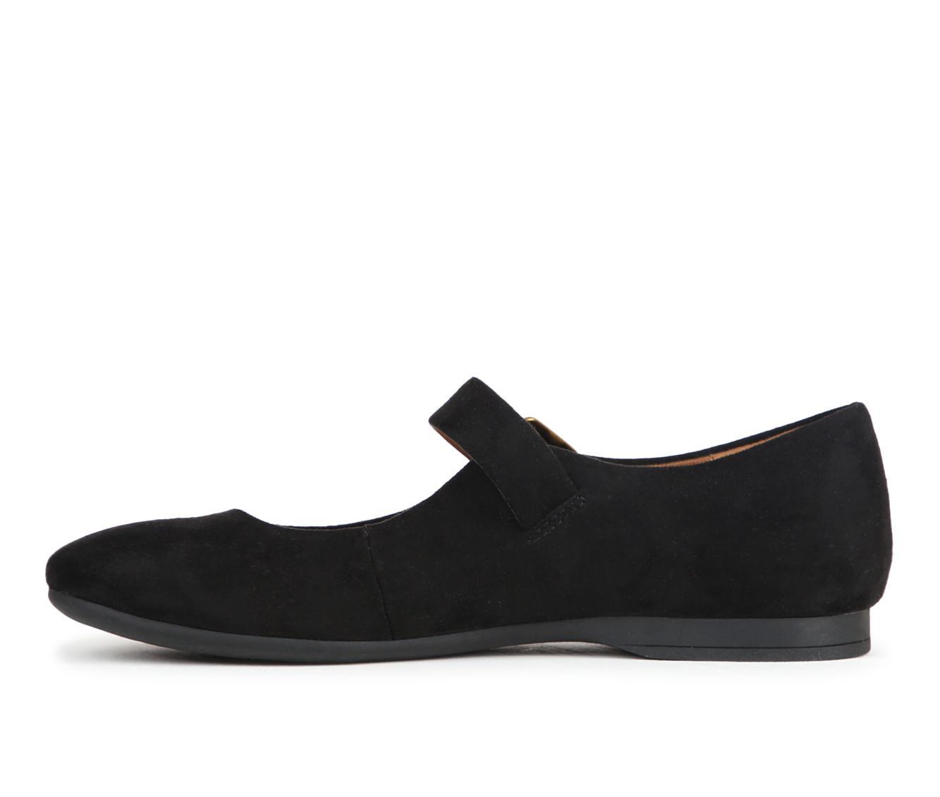 Women's EuroSoft Kendall Flats Product Image
