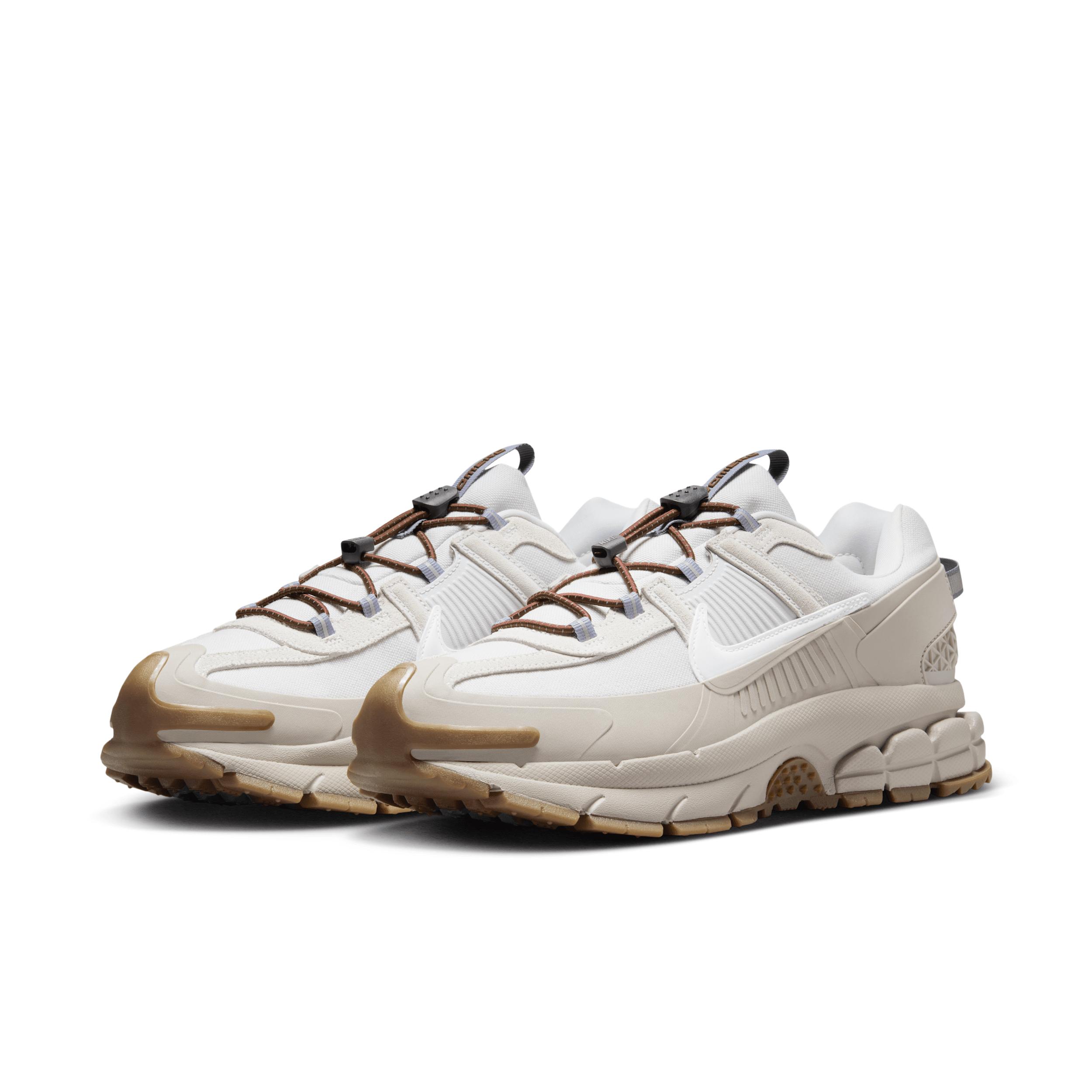 Mens Nike Zoom Vomero Roam Casual Shoes Product Image