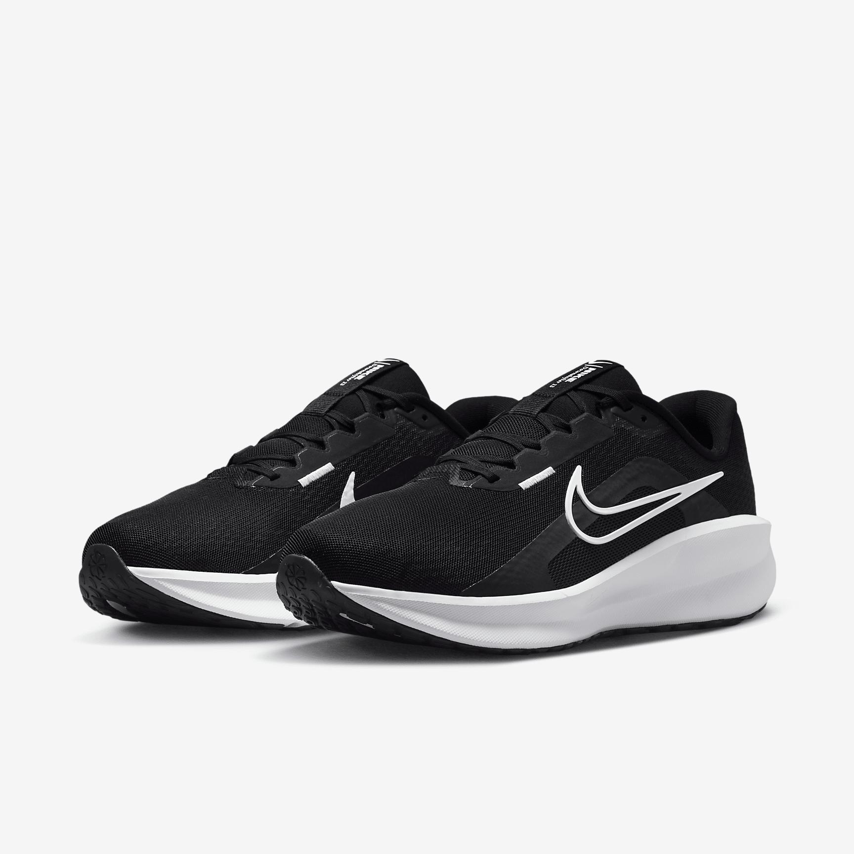 Nike Downshifter 13 Men's Road Running Shoes (Extra Wide) Product Image