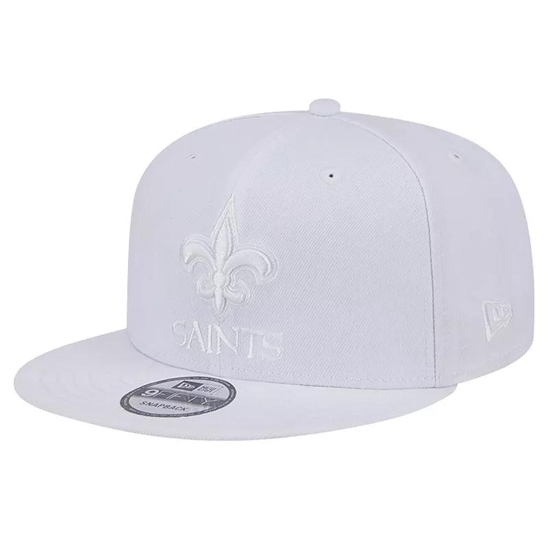 Men's New Era Chicago Bears Main White on White 9FIFTY Snapback Hat Product Image