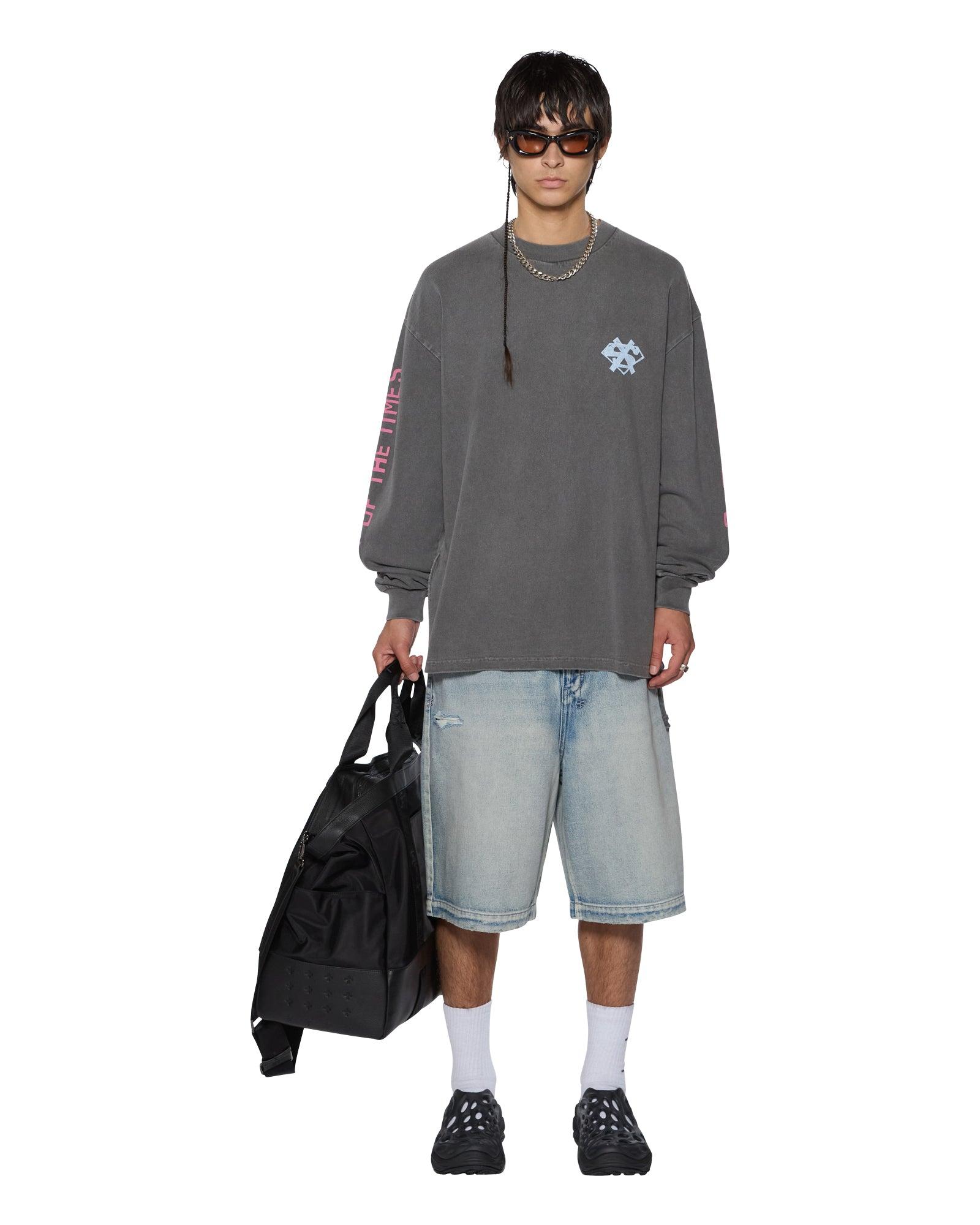 THE SIGN EKCESS LS TEE CHARCOAL Male Product Image