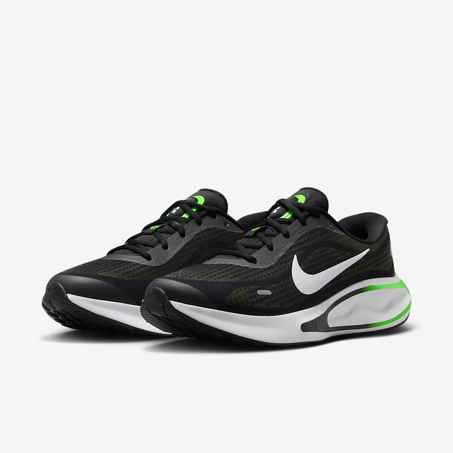 Nike Men's Journey Run Road Running Shoes Product Image