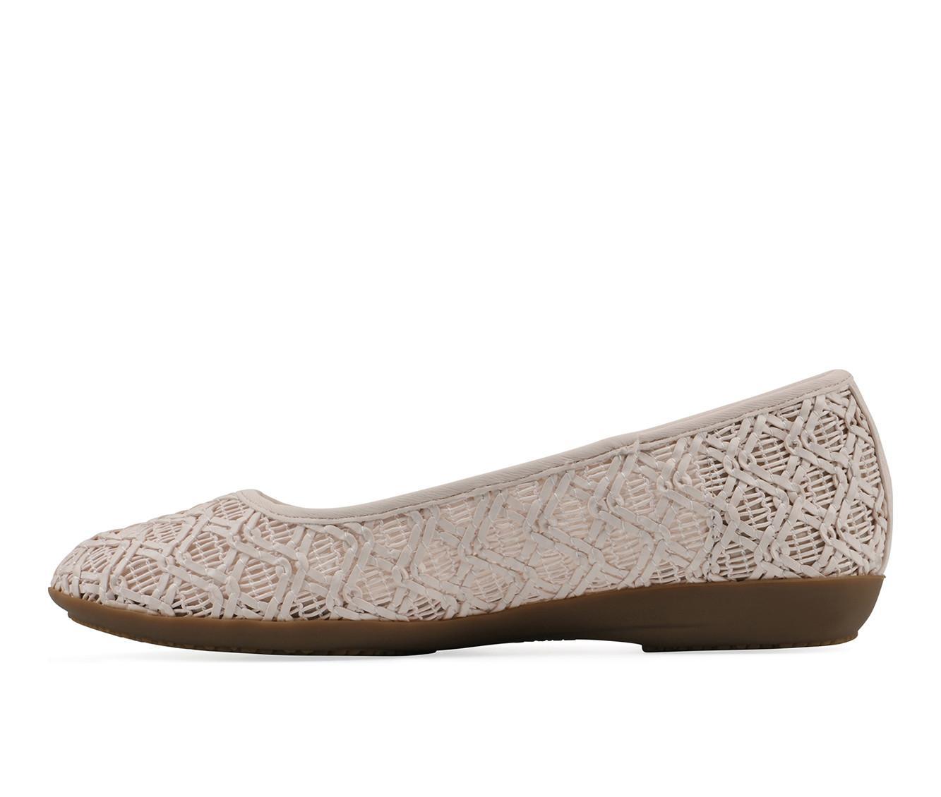 Women's Cliffs by White Mountain Cariann Flats Product Image
