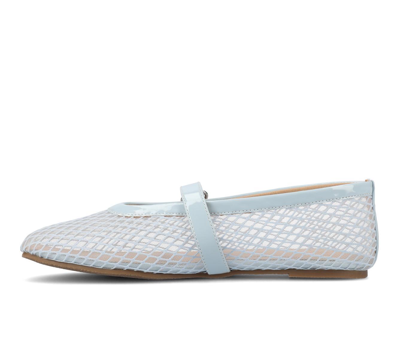 Women's Journee Collection Casha Flats Product Image