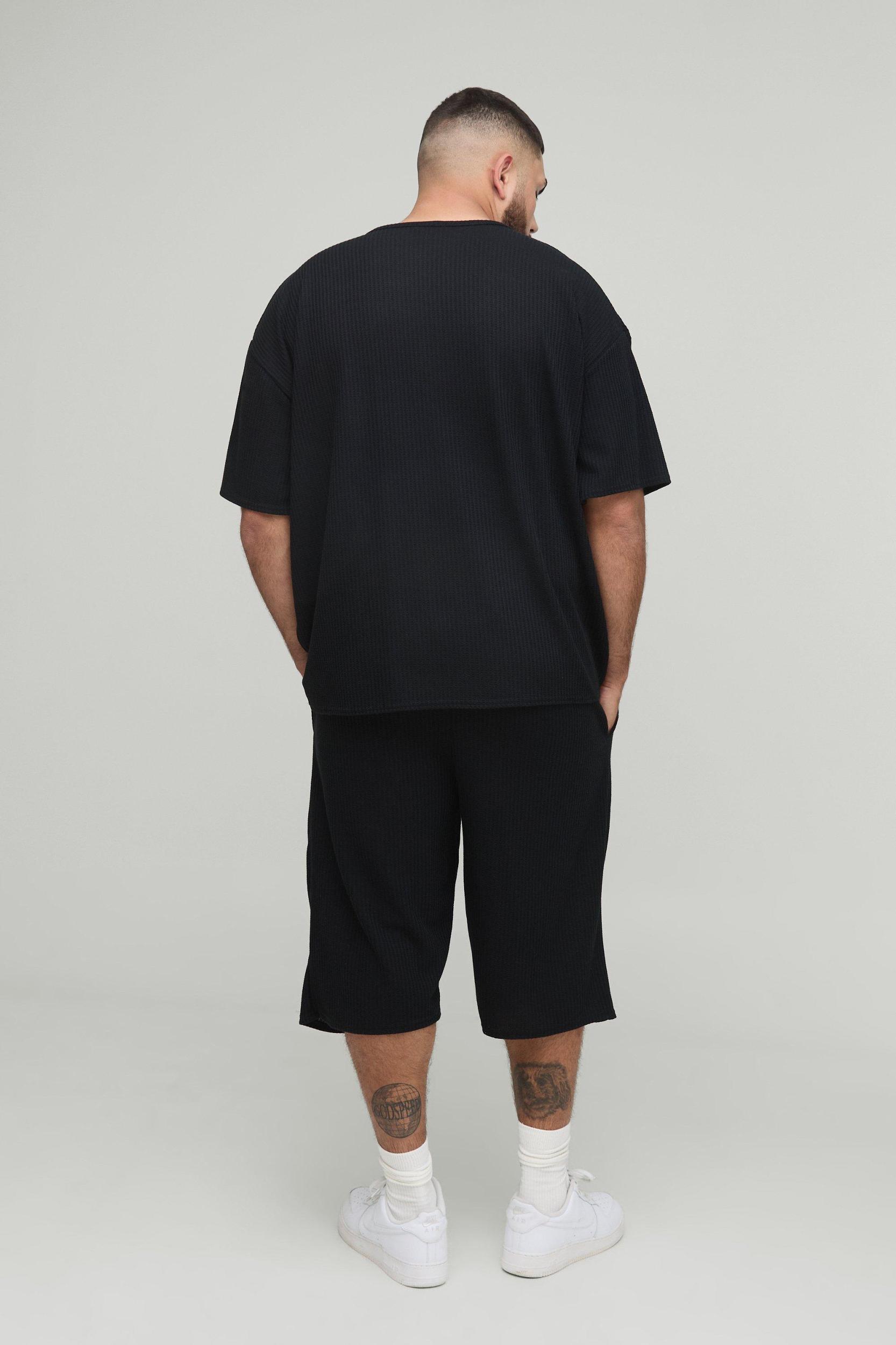 Plus Oversized Textured T-Shirt & Short Set | boohooMAN USA Product Image