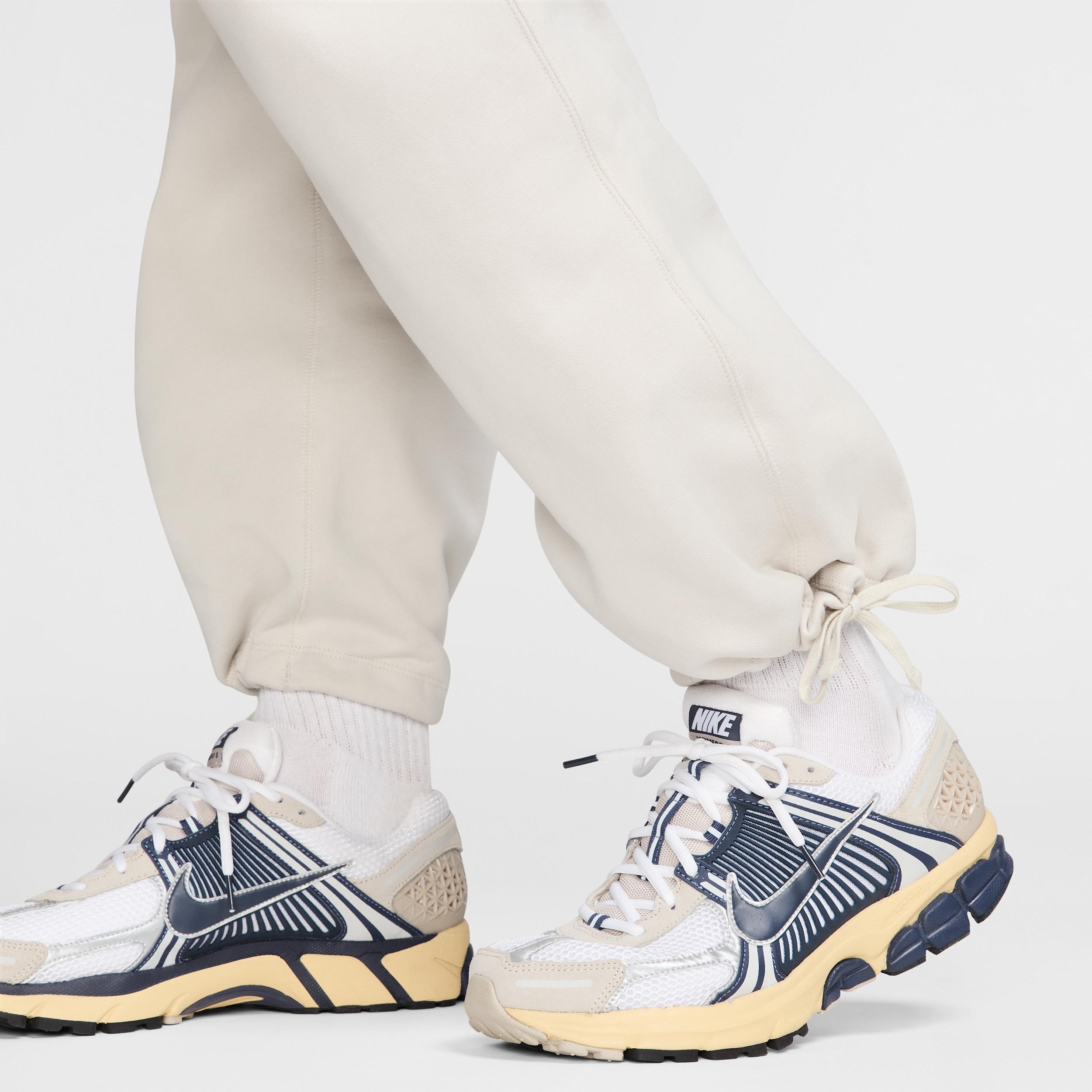 Nike Men's Solo Swoosh Open-Hem Fleece Pants Product Image