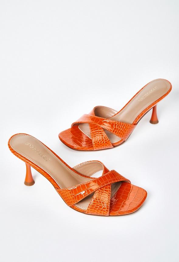 JustFab Margaux Platform Loafer Pump Womens Black/ White Size 8.5 Product Image