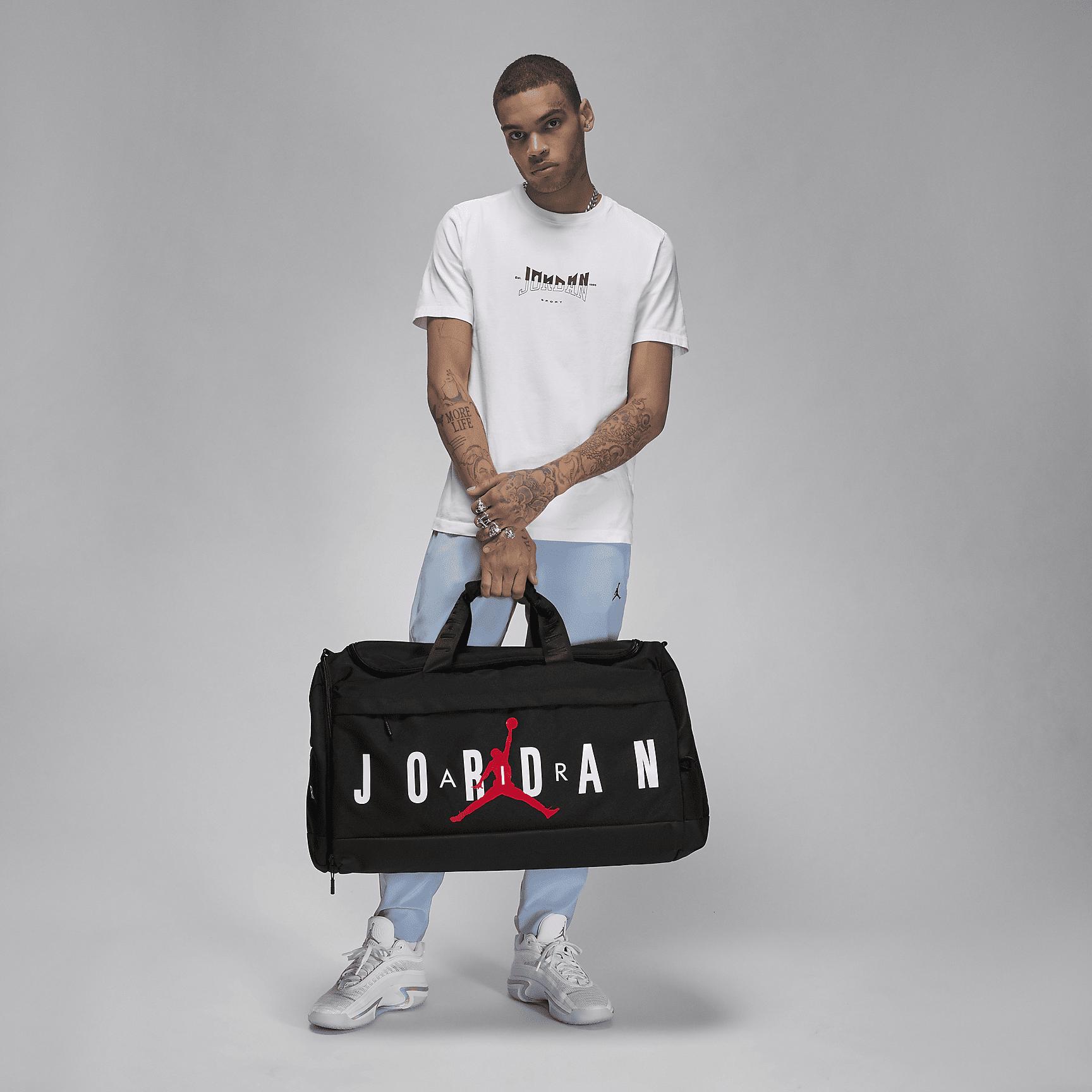 Jordan Duffel Bag (81L) Product Image