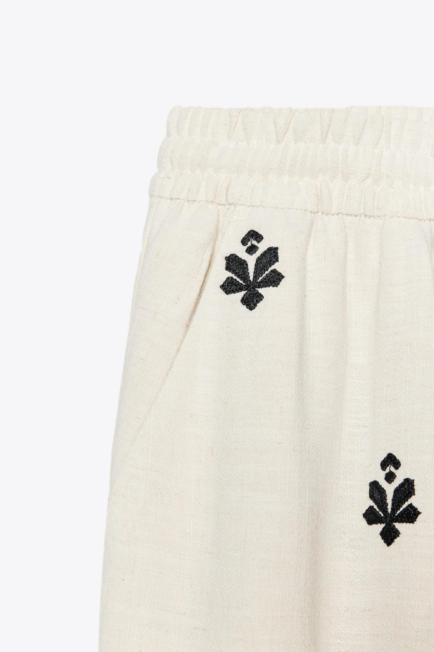 EMBROIDERED WIDE LEG PANTS Product Image