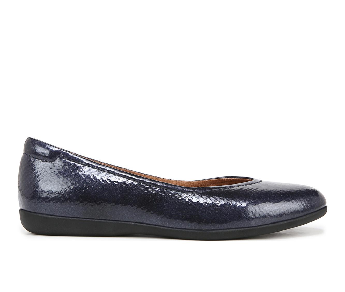 Women's Naturlizer Vivienne Flats Product Image