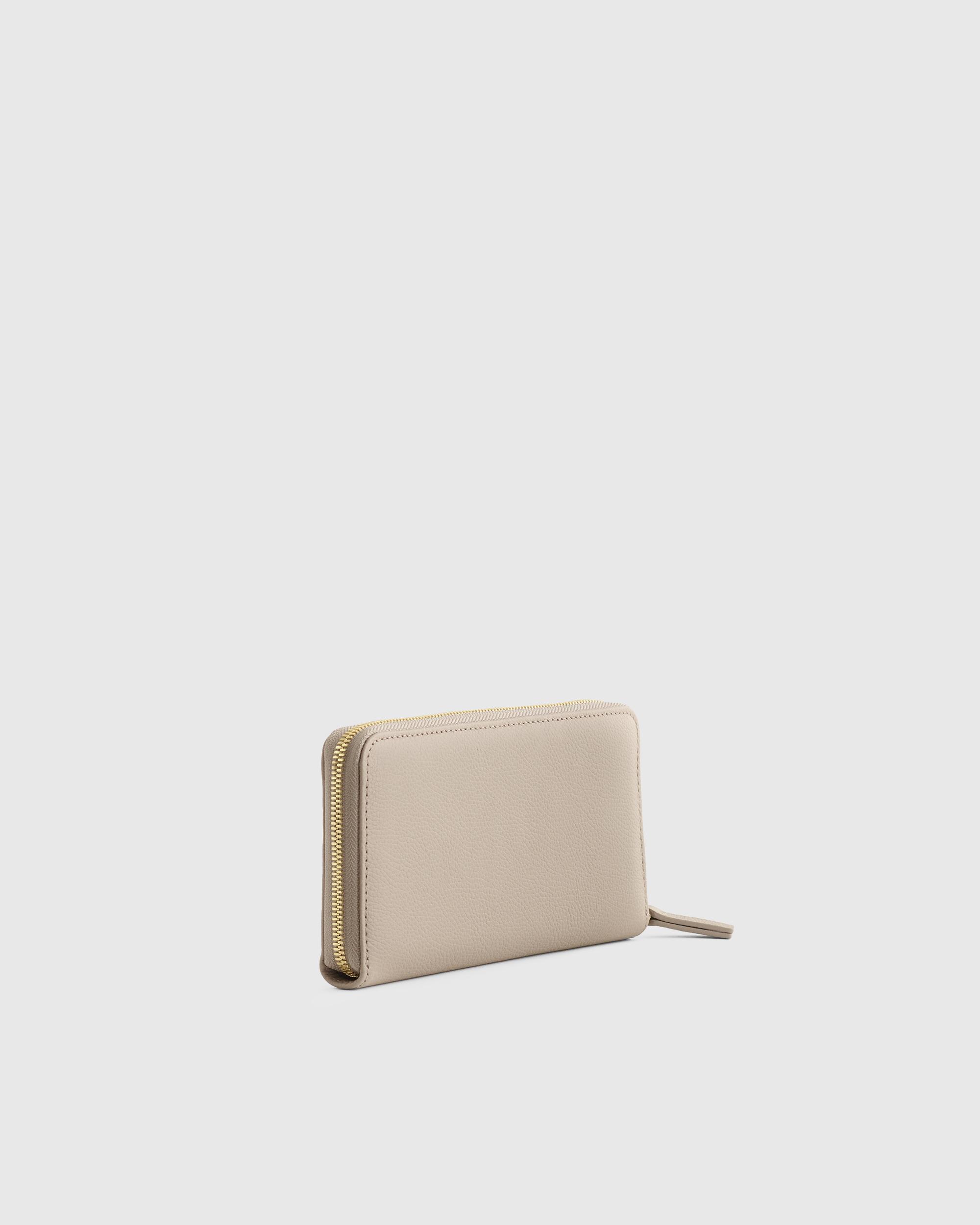 Quince | Women's Italian Pebbled Leather Continental Wallet Italian Leather Product Image