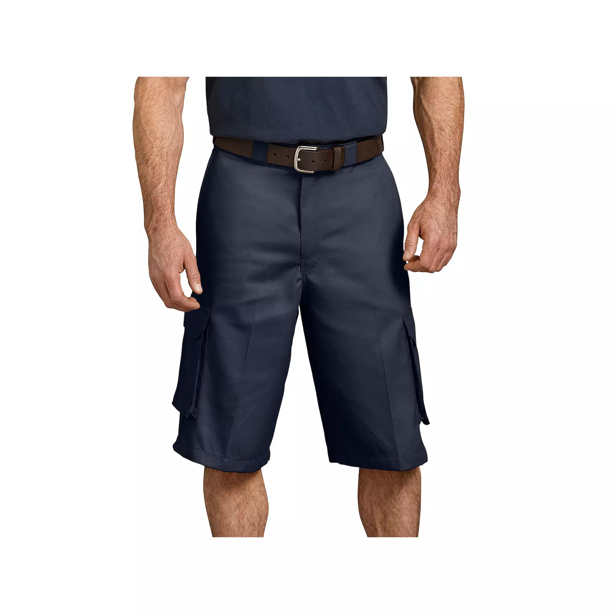 Men's Dickies Loose-Fit Cargo Shorts,  Product Image