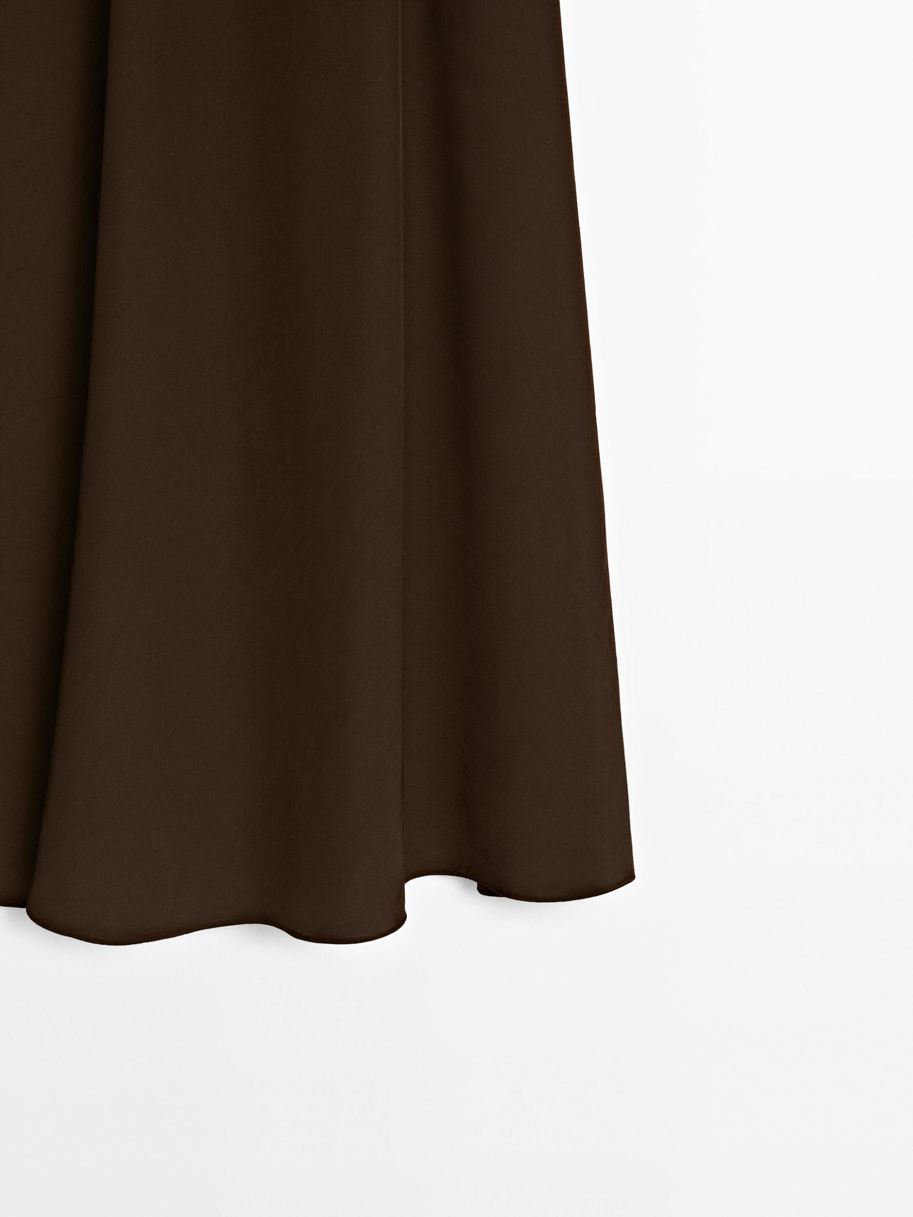 Flowing flared skirt Product Image