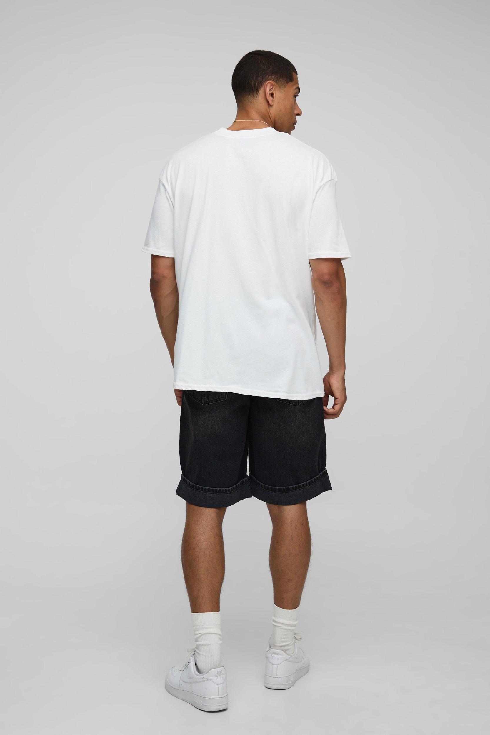 Regular Fit Washed Turn Up Hem Jorts | boohooMAN USA Product Image