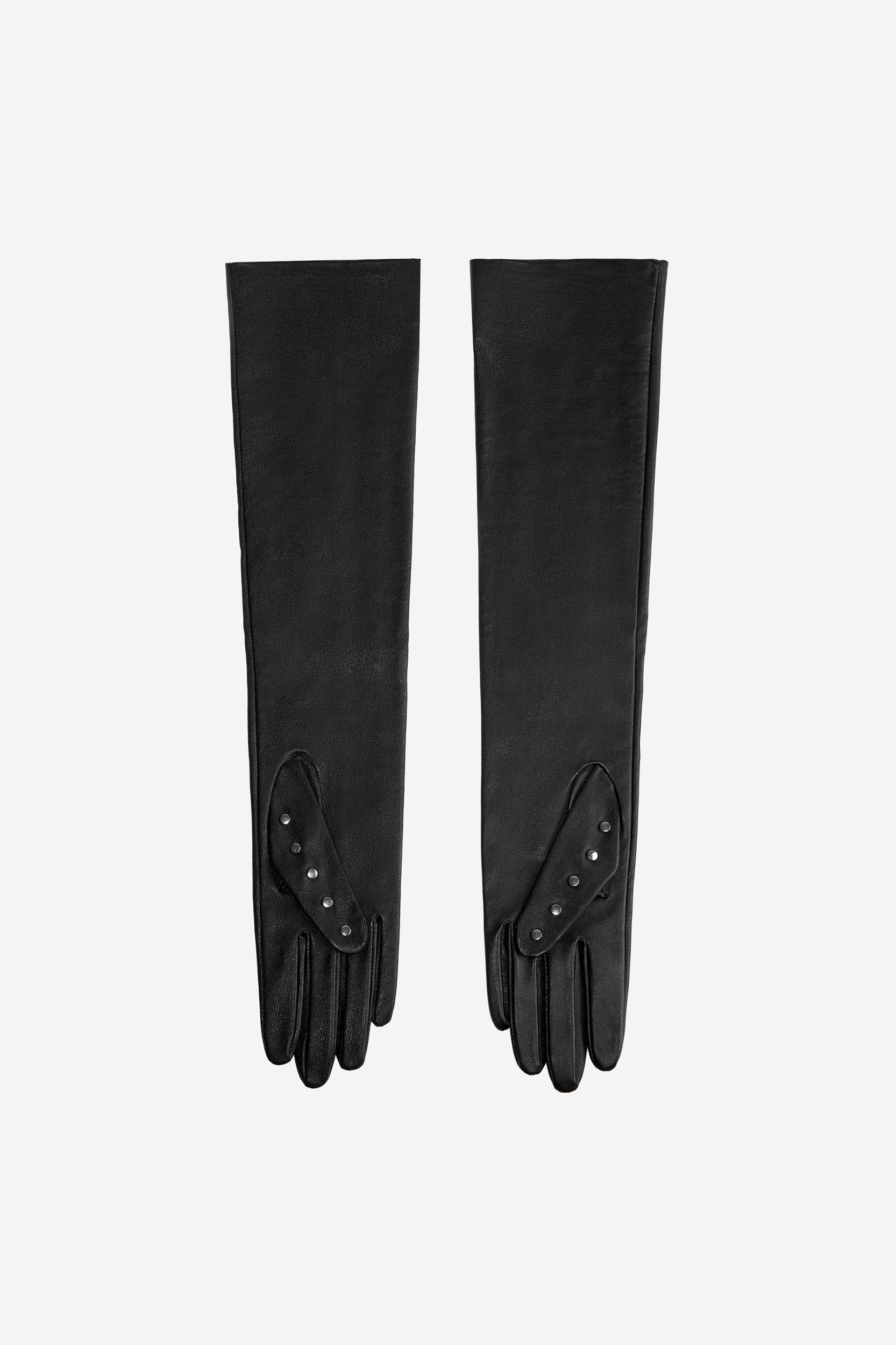 LEATHER GLOVES WITH STUDS LUDOVIC DE SAINT SERNIN x ZARA Product Image
