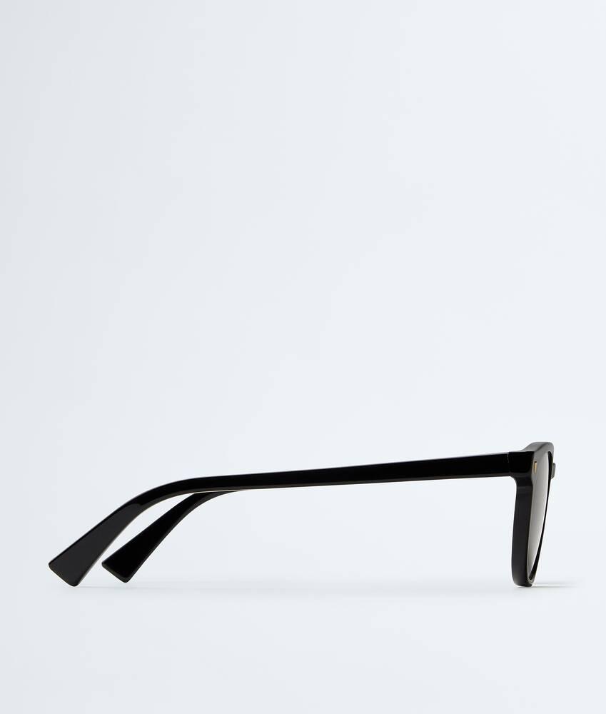 Men's Soft Recycled Acetate Panthos Sunglasses in Black / Grey Product Image