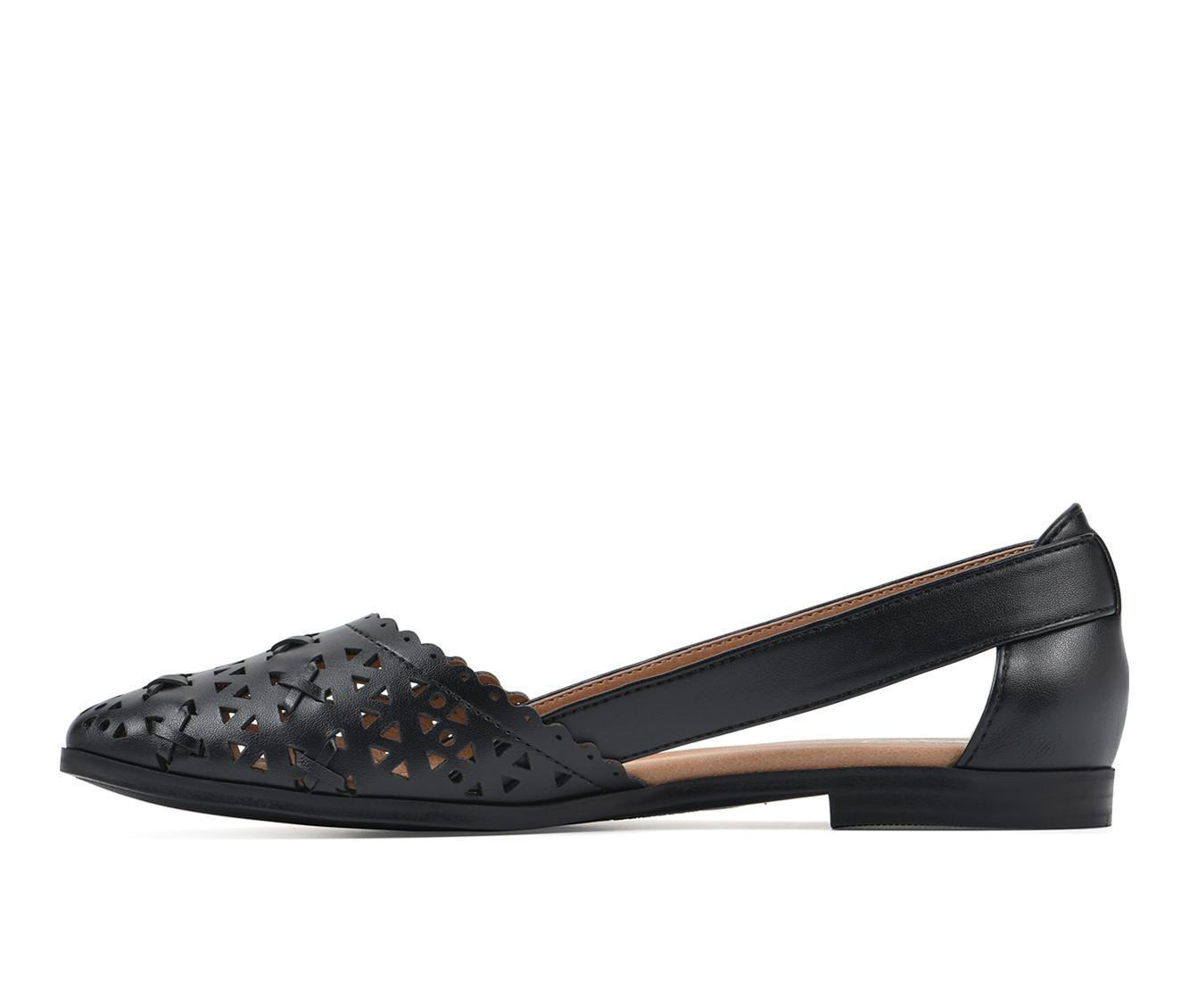 Women's White Mountain Nobler Flats Product Image